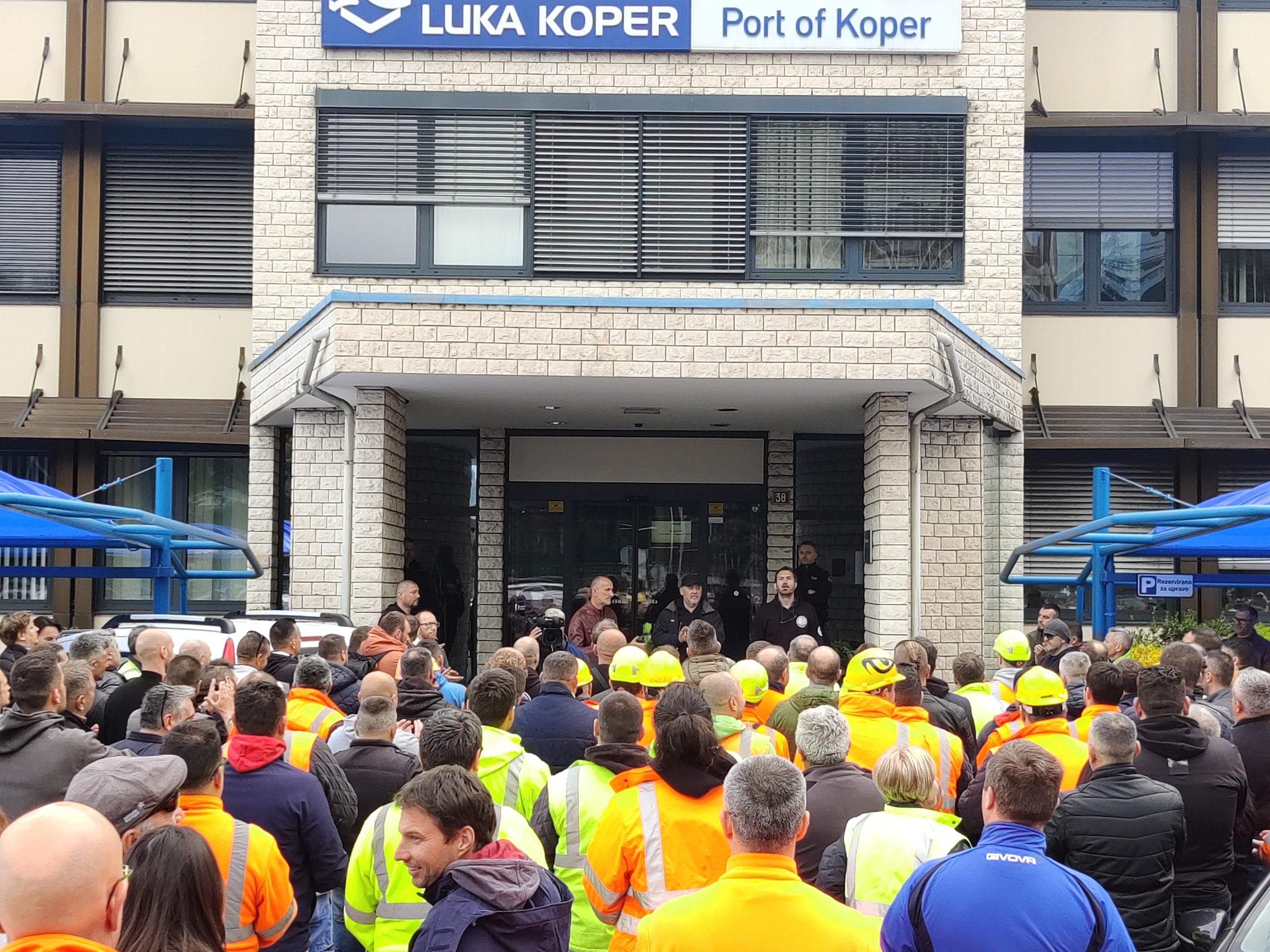 stavka žerjavistov, Luka koper