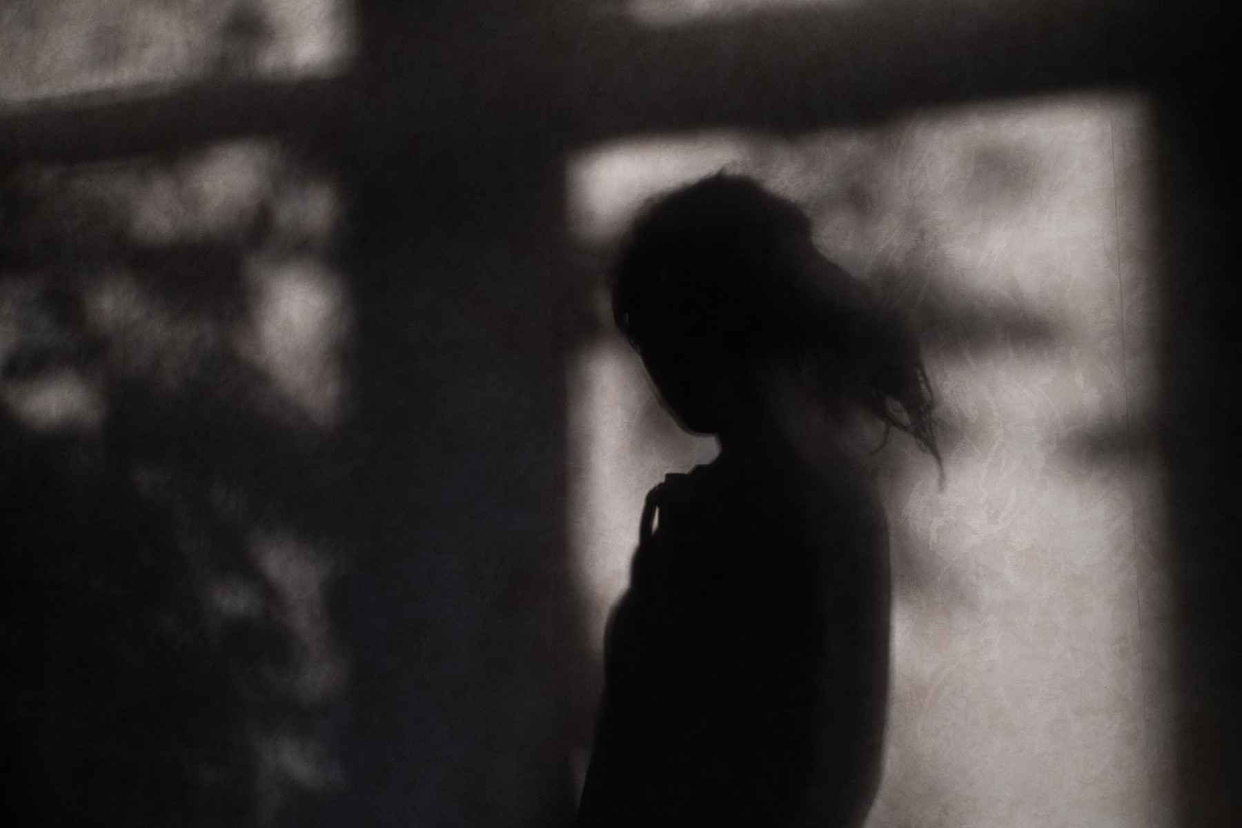 dekle, žrtev, silhueta