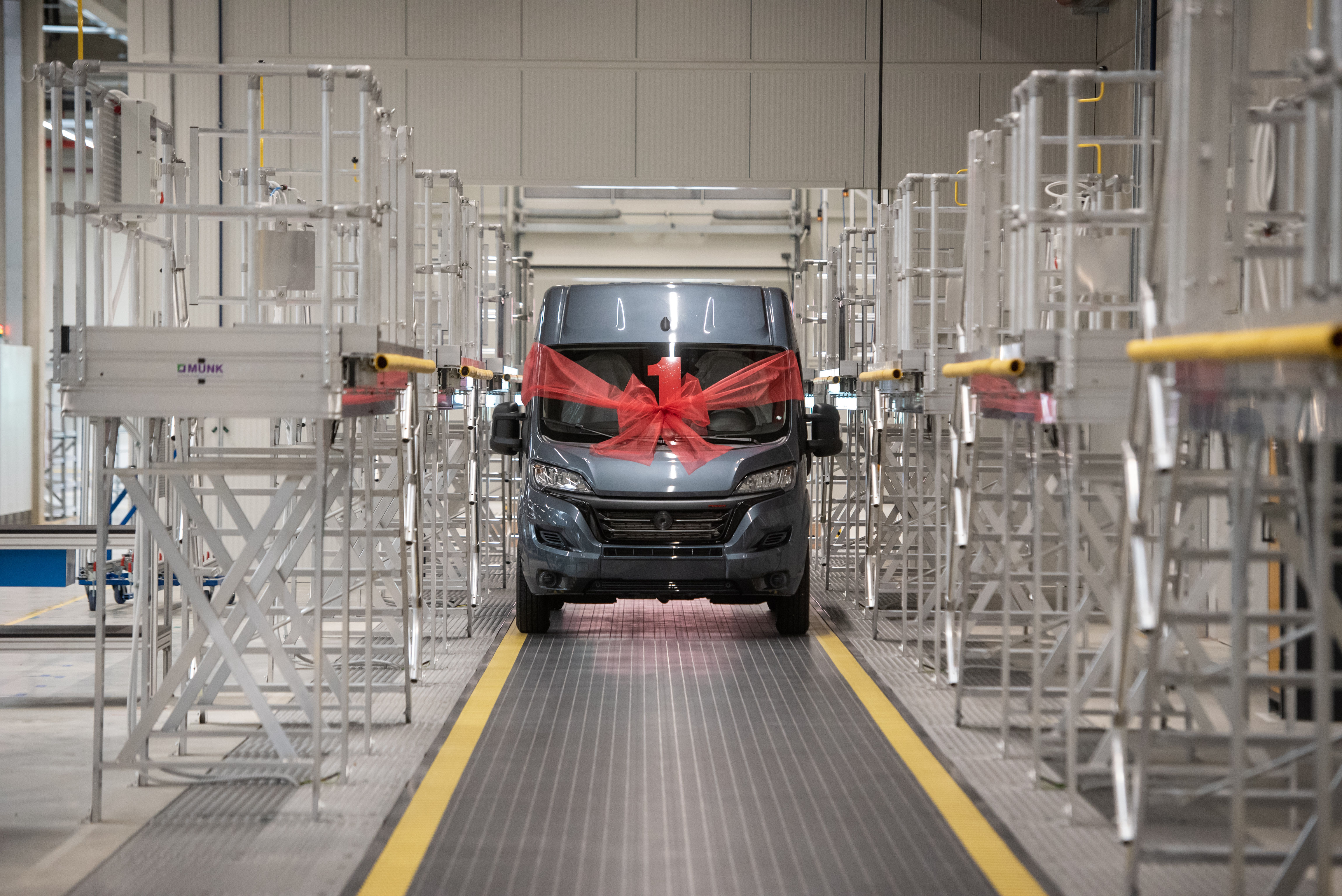 Obrat počitniških vozil Carthago