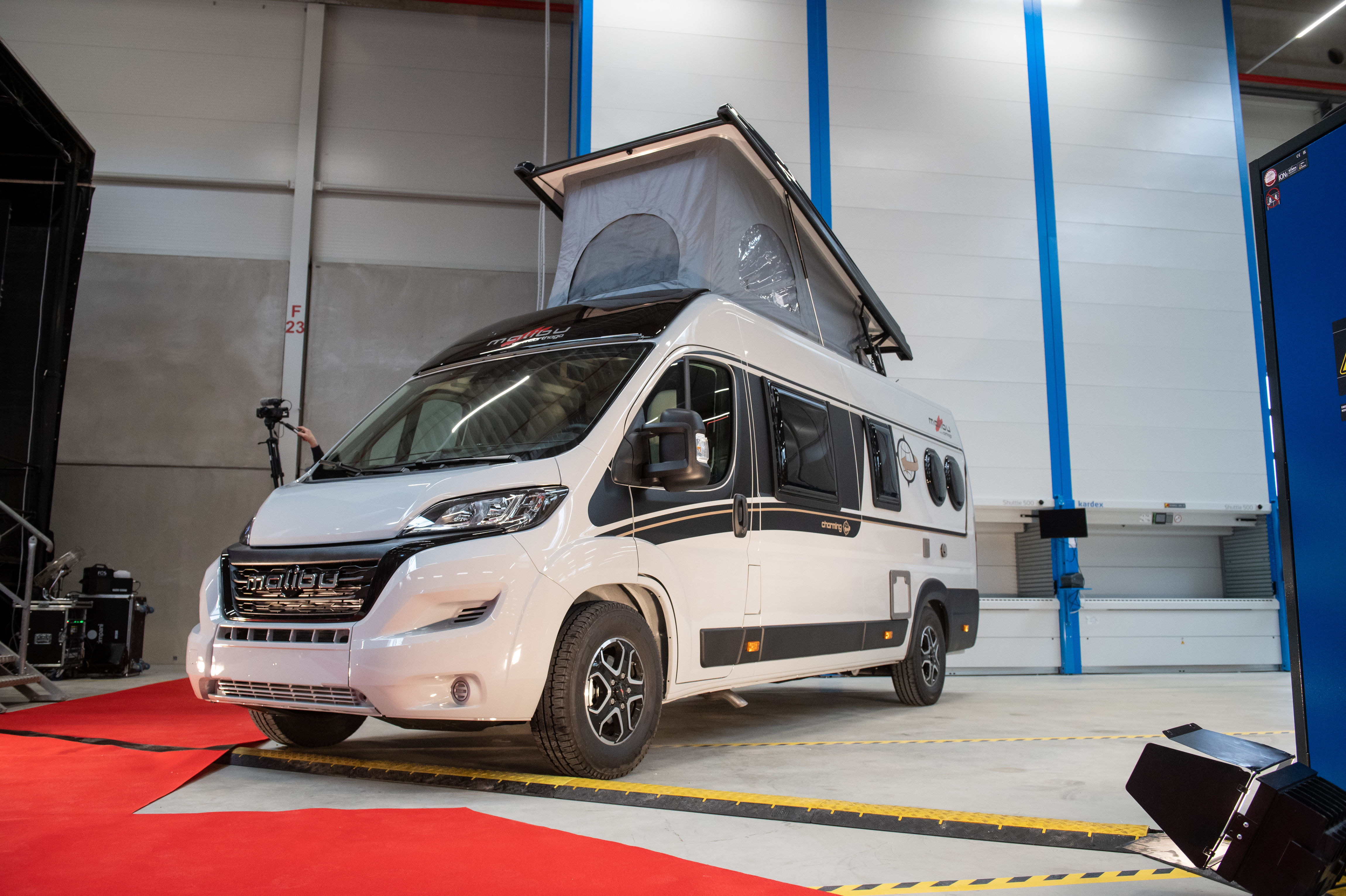 Obrat počitniških vozil Carthago