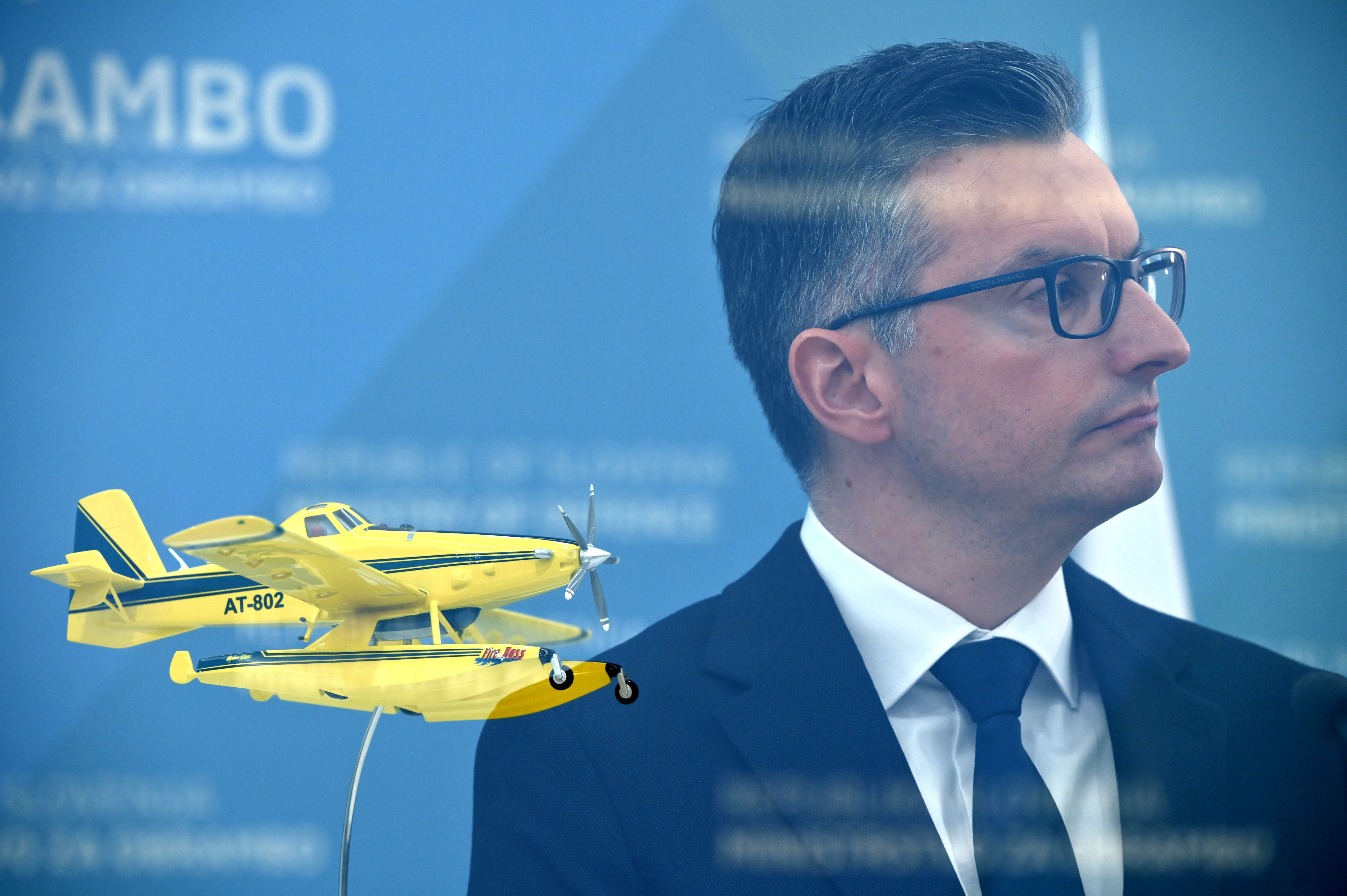 Marjan Šarec, Air Tractor, letalo za gašenje, podpis pogodbe