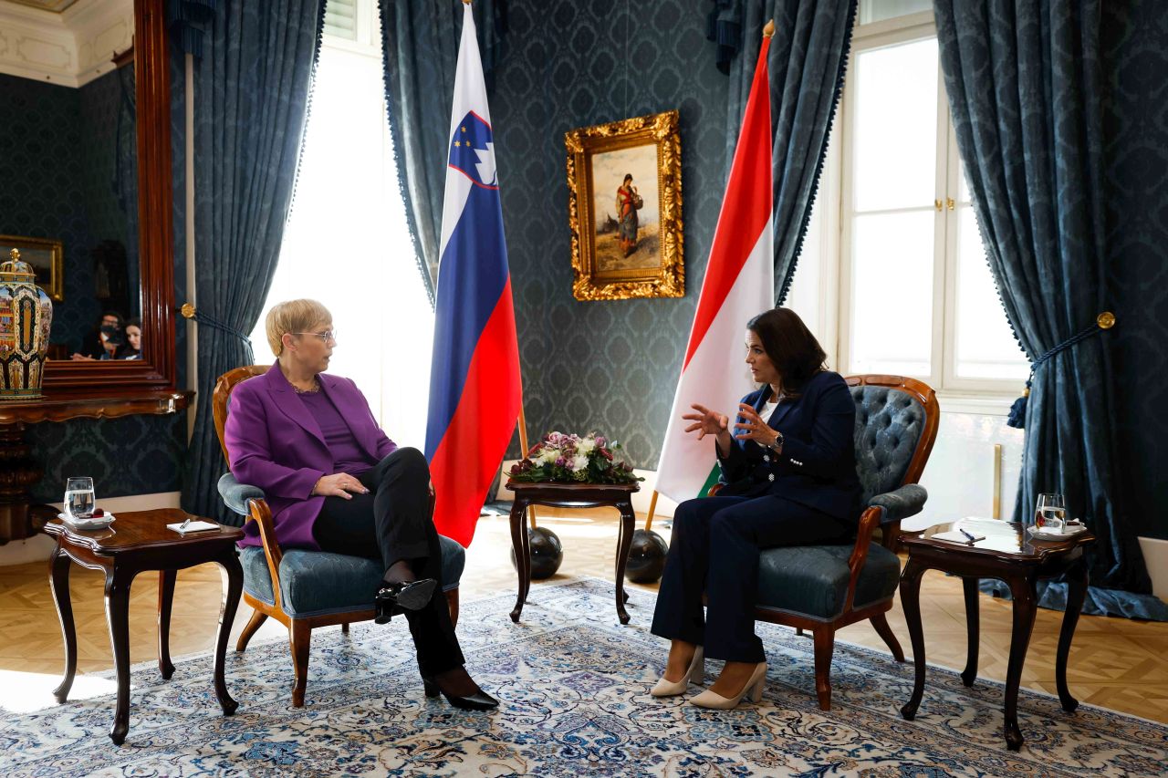 Predsednica Pirc Musar na uradnem obisku na Madžarskem