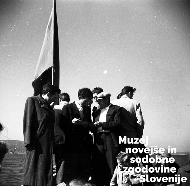 FS5396_2, Praznovanje, 1. maj