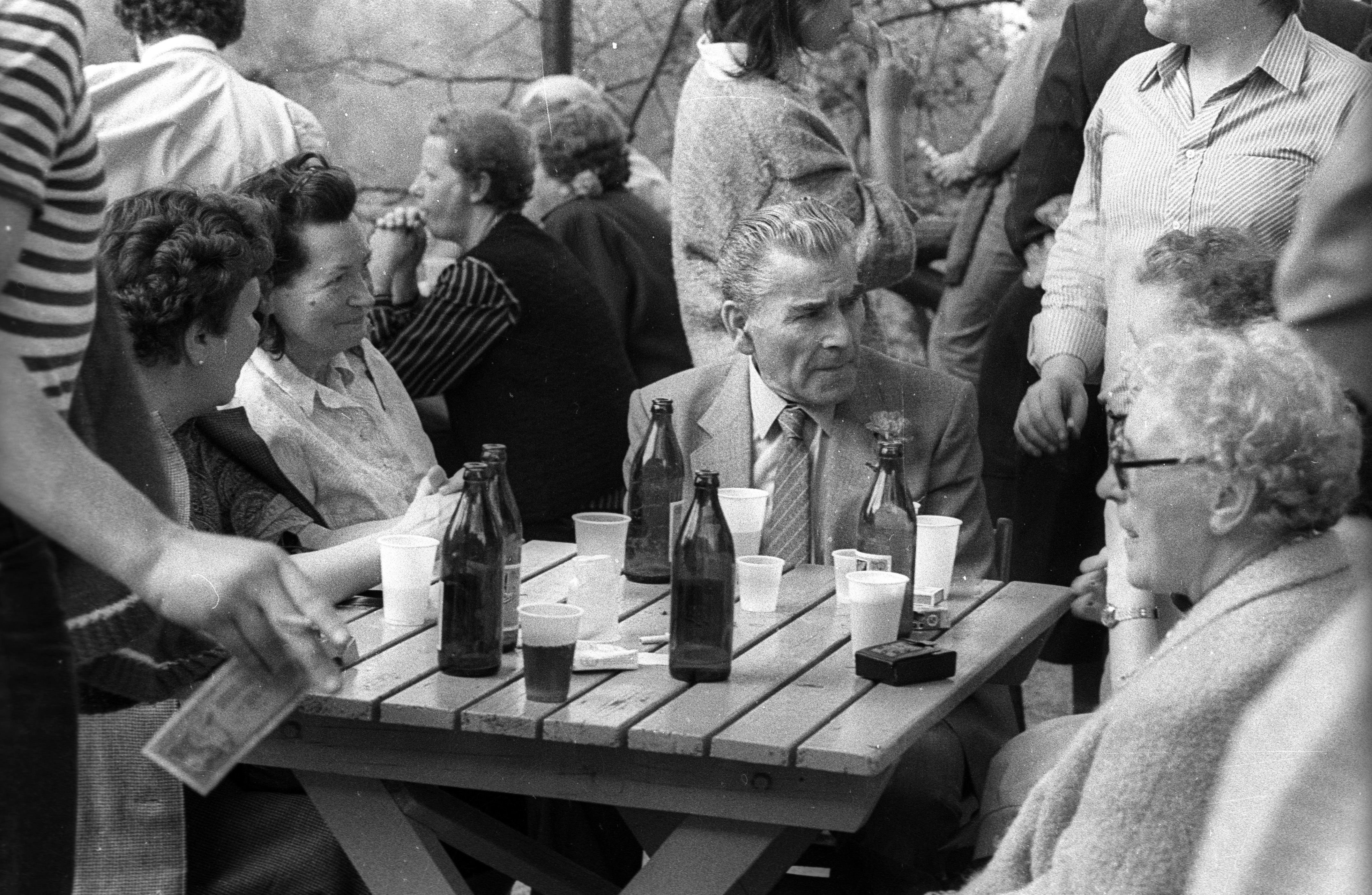 Srdjan Živulovič/BOBO (Praznovanje 1. maja leta 1986 v Sloveniji v času Jugoslavije)