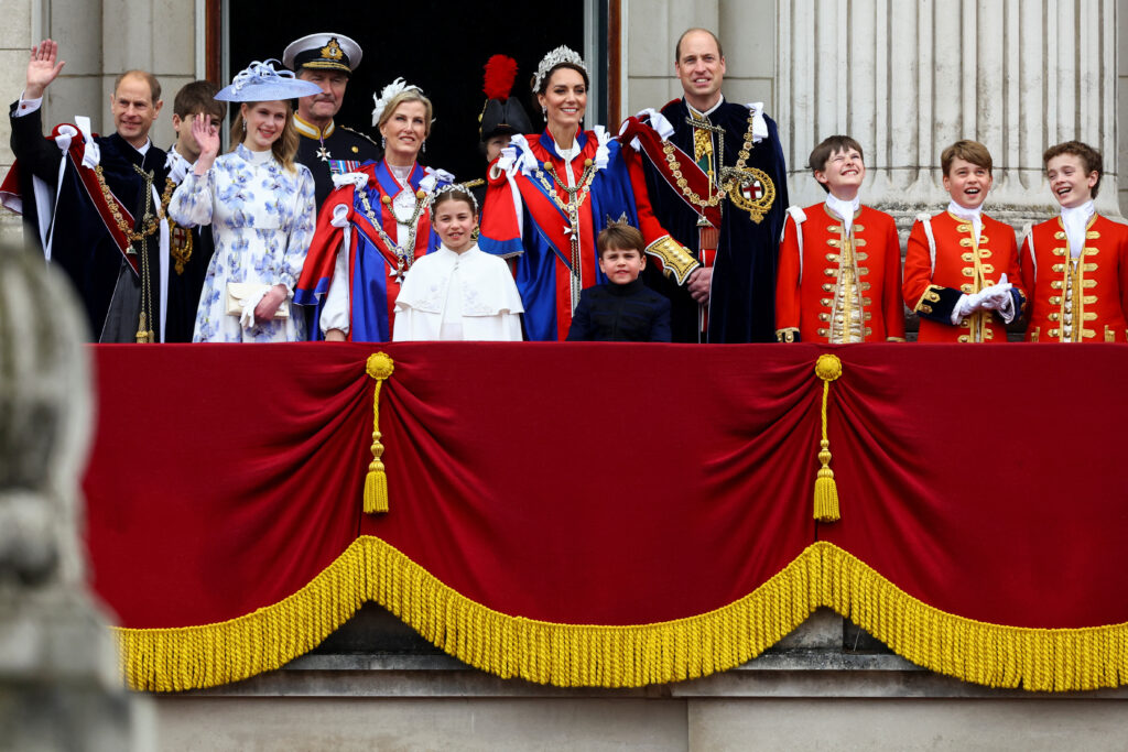 1683381072-2023-05-06T134959Z_2059794121_RC21T0ABJLSL_RTRMADP_3_BRITAIN-ROYALS-CORONATION-1024x683.jpg