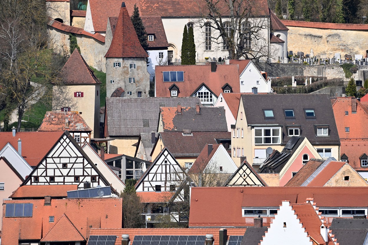 nemčija,vas,nepremičnine,hiše,podeželje,stavba,streha