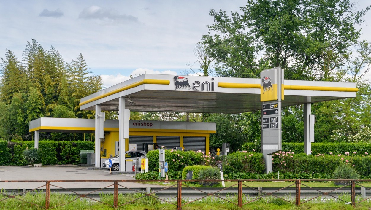 Bencinska postaja Eni