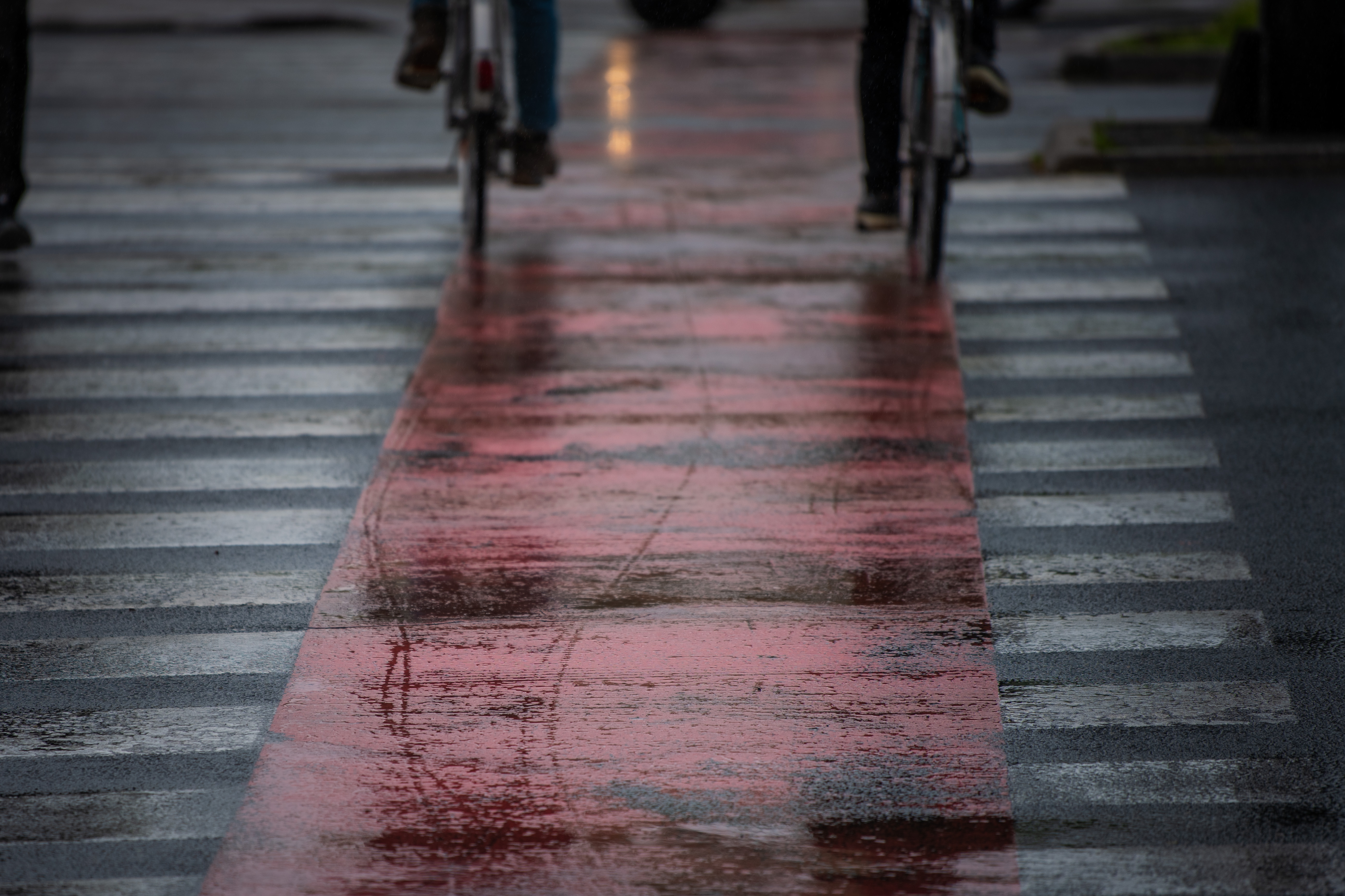 Dež, deževno vreme, dežuje