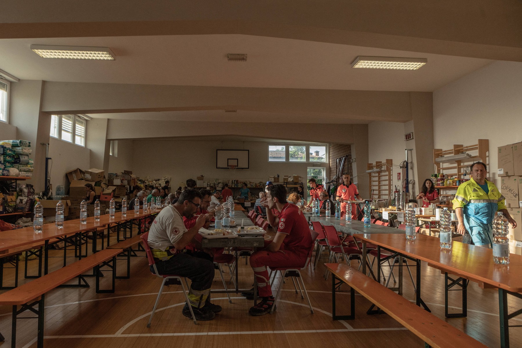 Italija, evakuacija, poplave, začasne namestitve