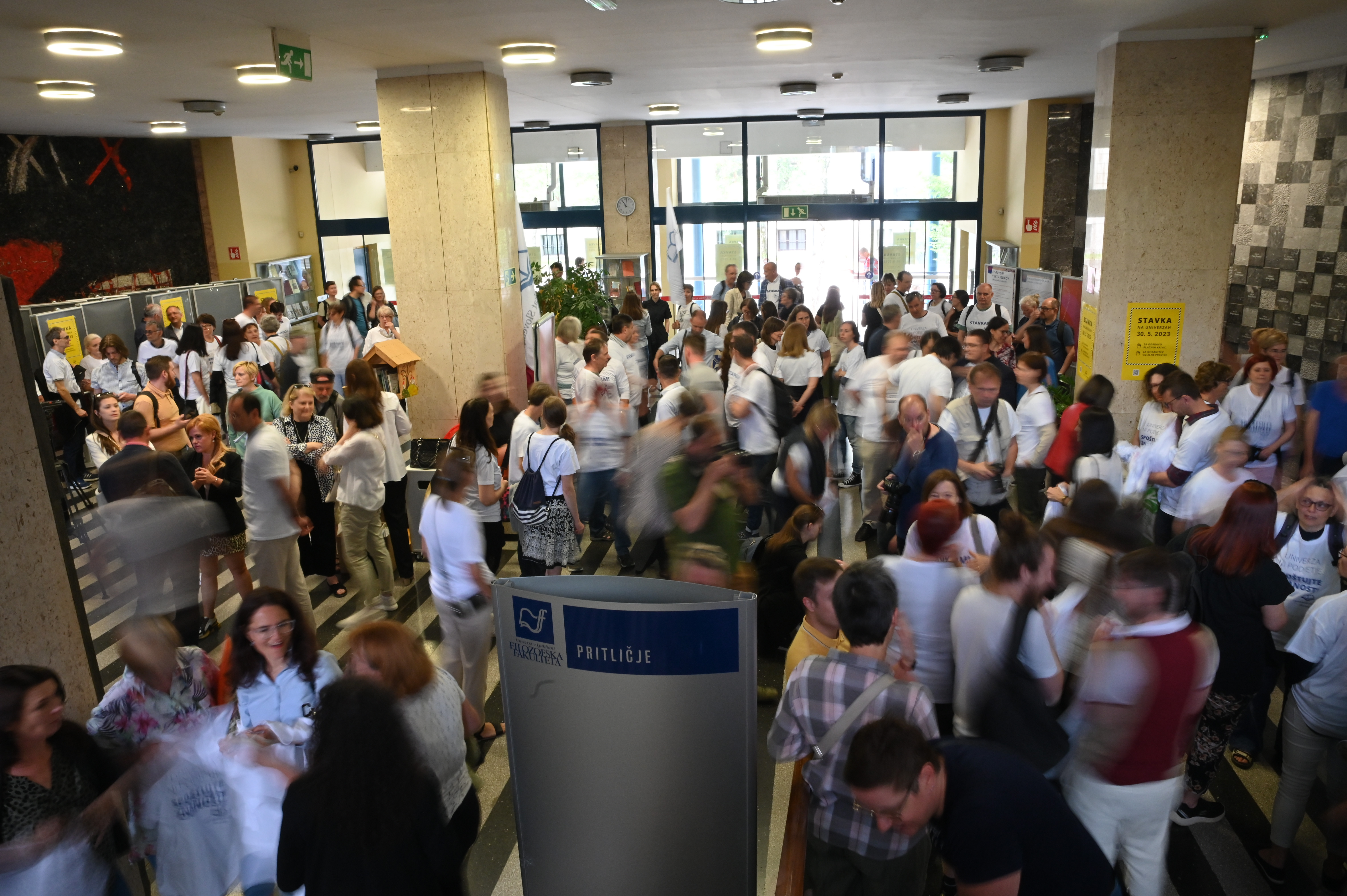 filozofska fakulteta, ljudje, fakulteta, stavka, stavka profesorjev, stavka visokega šolstva, ljudje