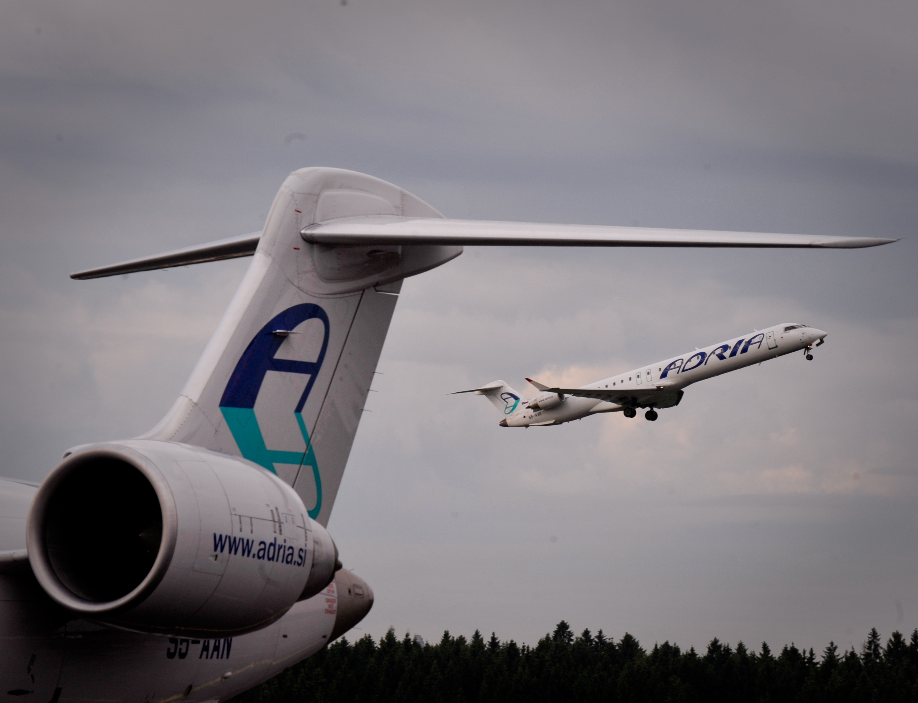 POSEL,adria,letalstvo,letalo,aviacija,družba,prevoznik,država,letališča,brnik,jožeta,pučnika,vzlet