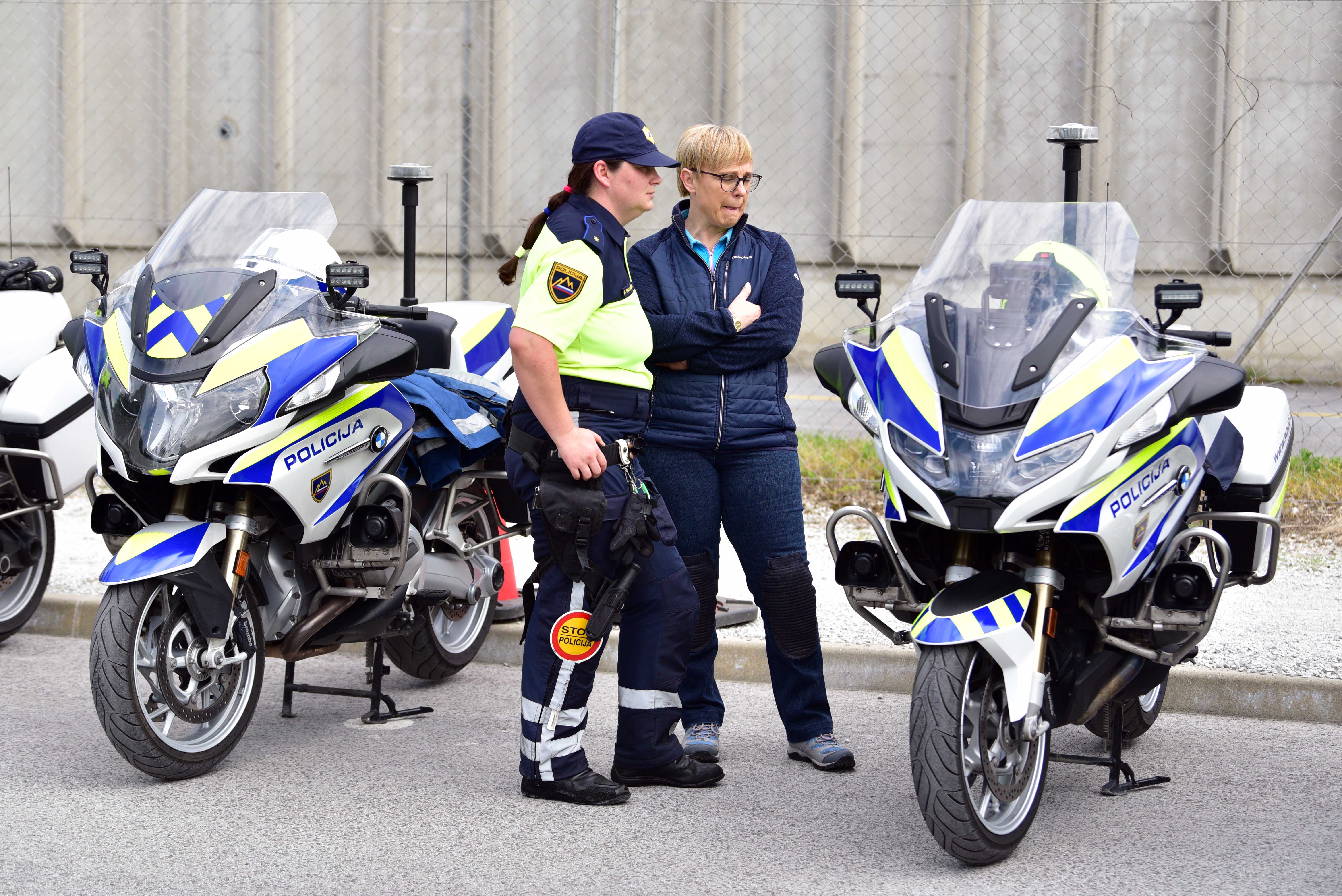 Predsednica Nataša Pirc Musar na motorju