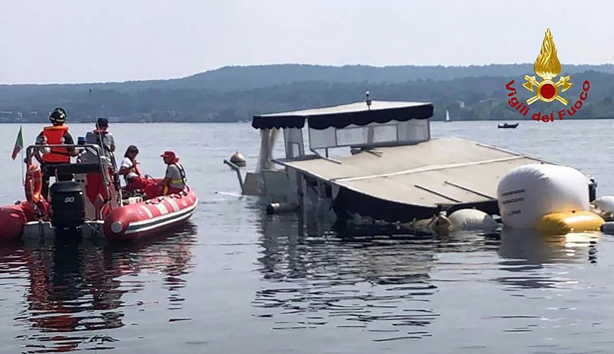 Nesreča ladje na jezeru Maggiore