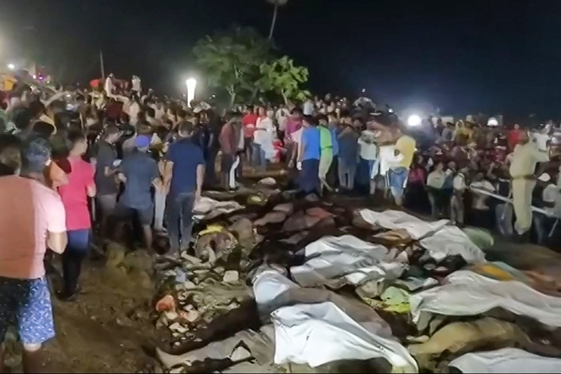 železnica, Indija, prometna nesreča