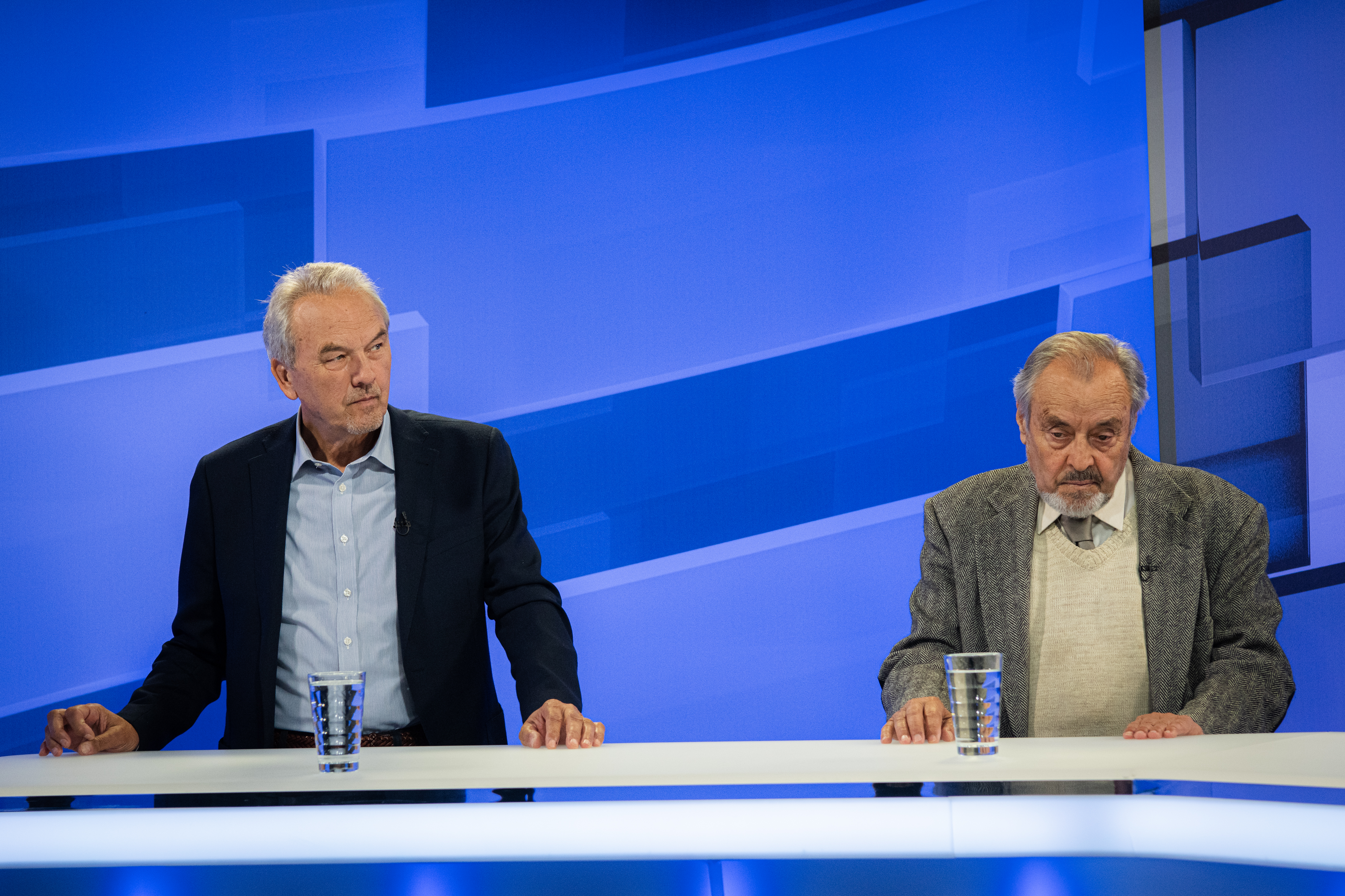 Roman Kirn, Ernest Petrič