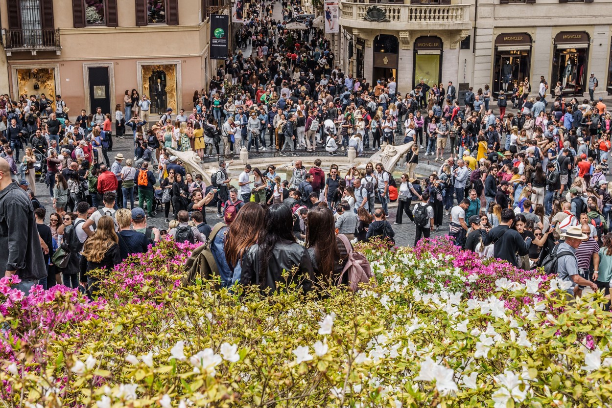 Rome invaded by tourists on the May Day weekend, Italy - 29 Apr 2023