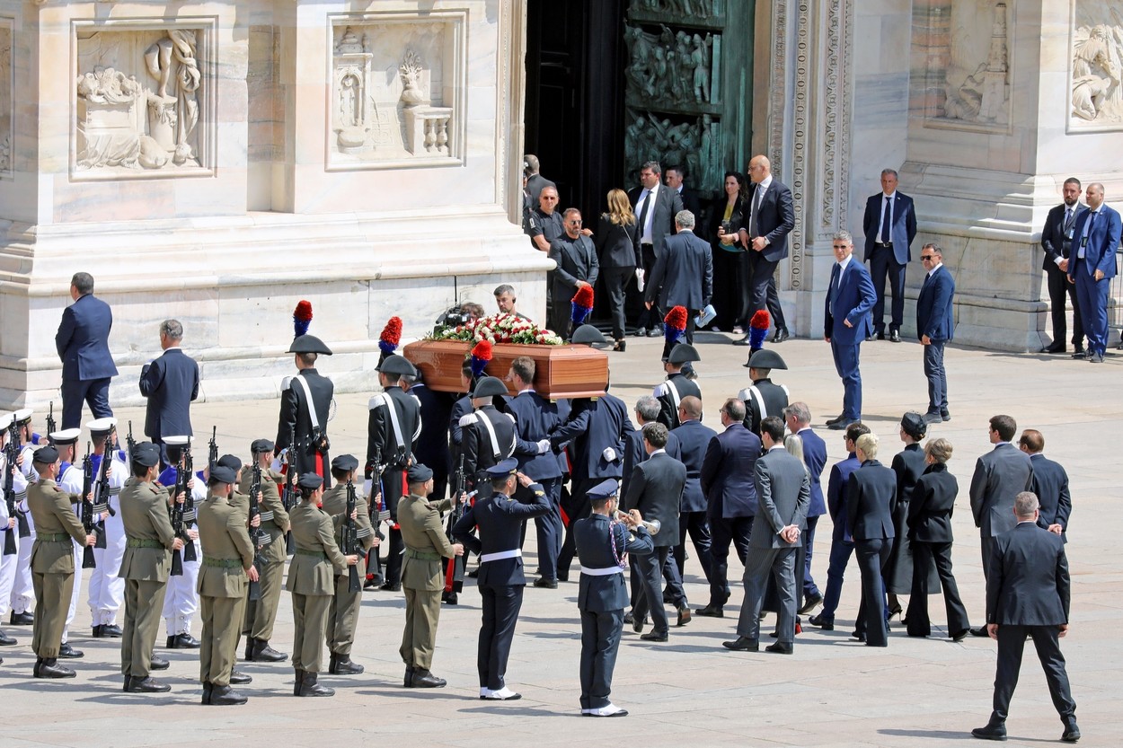 Silvio Berlusconi,, pogreb