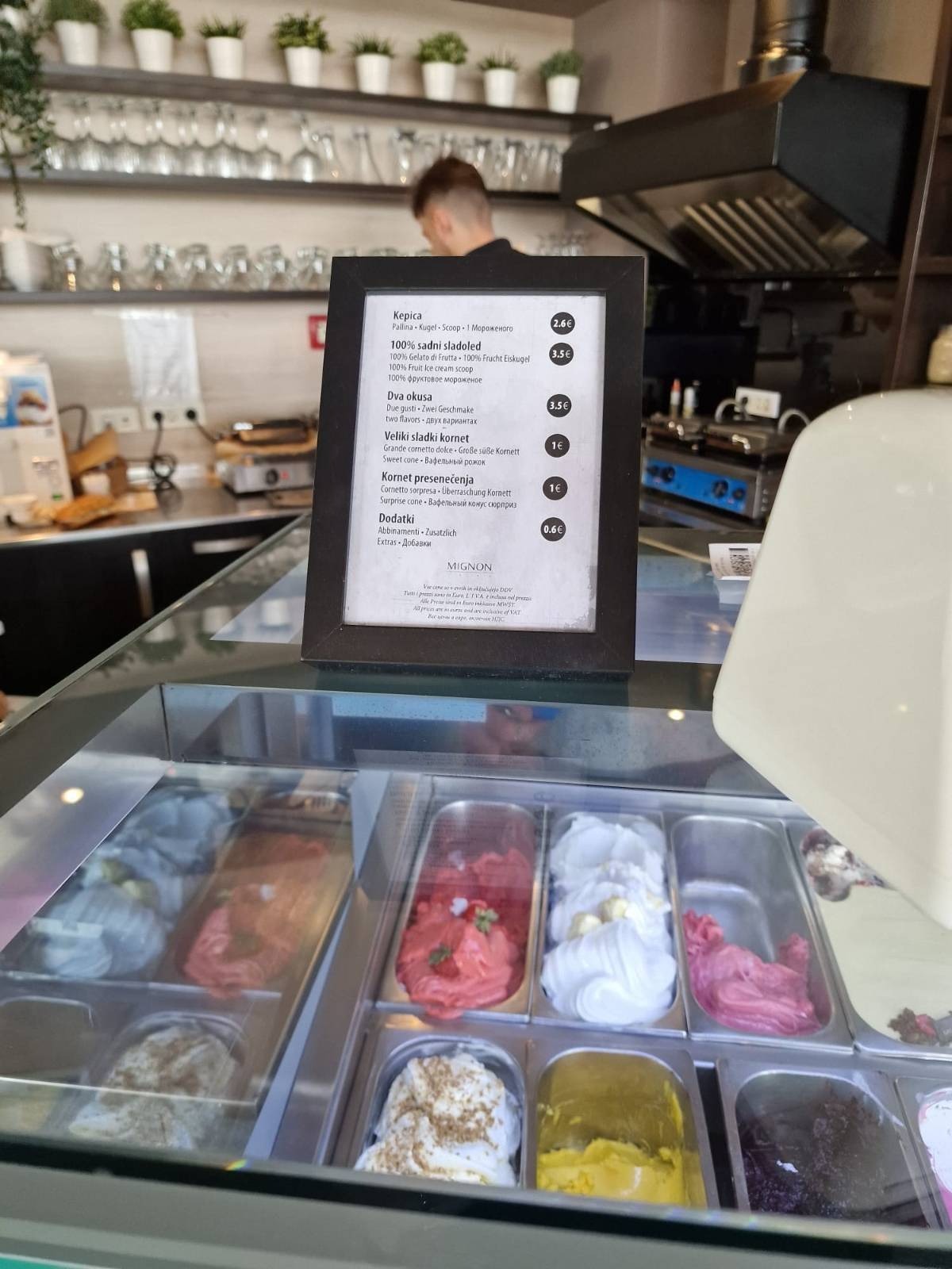 Cenik ponudnika sladoleda v Porotrožu/N1