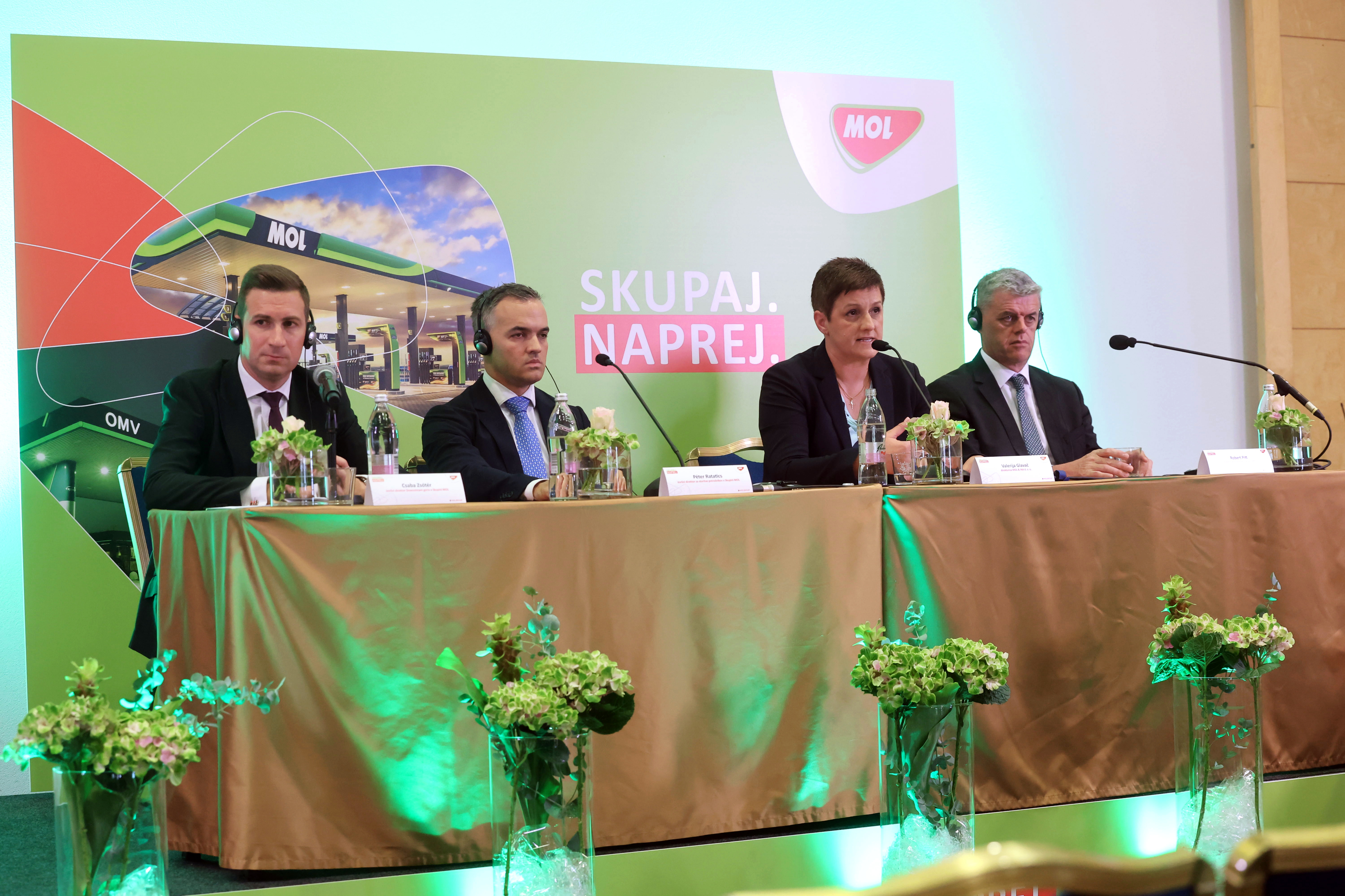 Mol. Valerija Glavač, skupina Mol