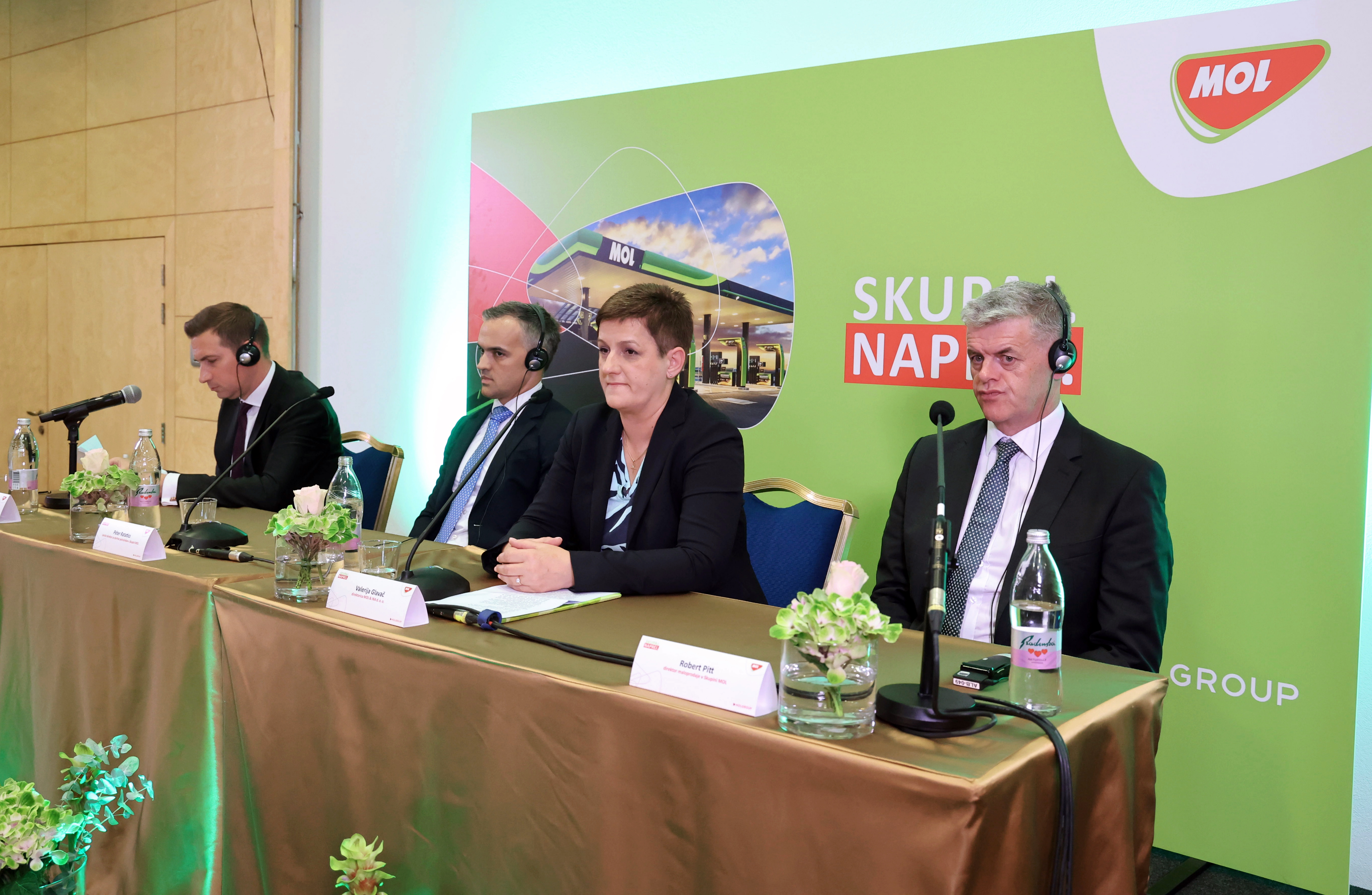 Mol. Valerija Glavač, skupina Mol