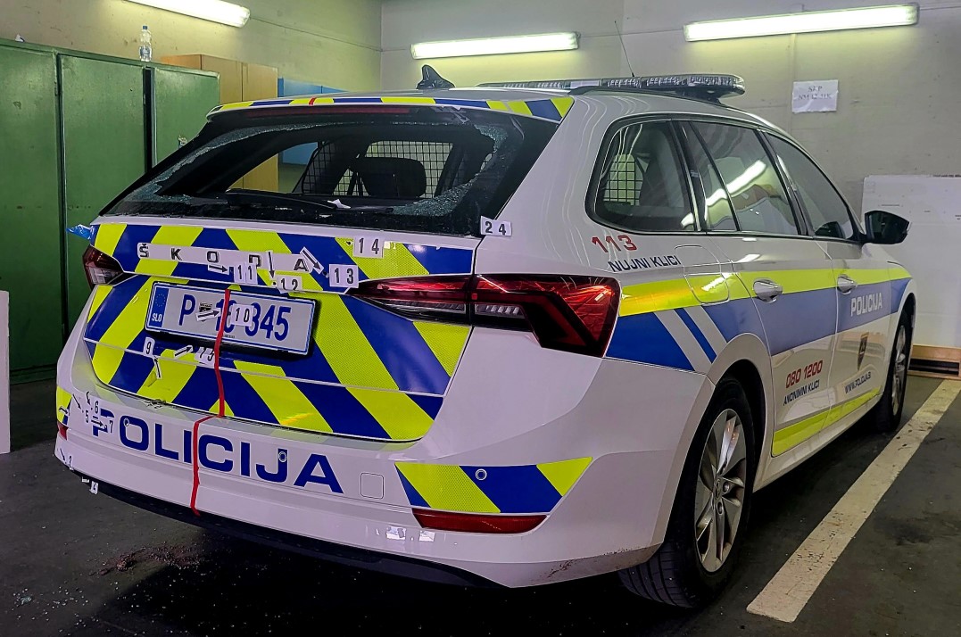 policija, šmarjeta, streljanje,