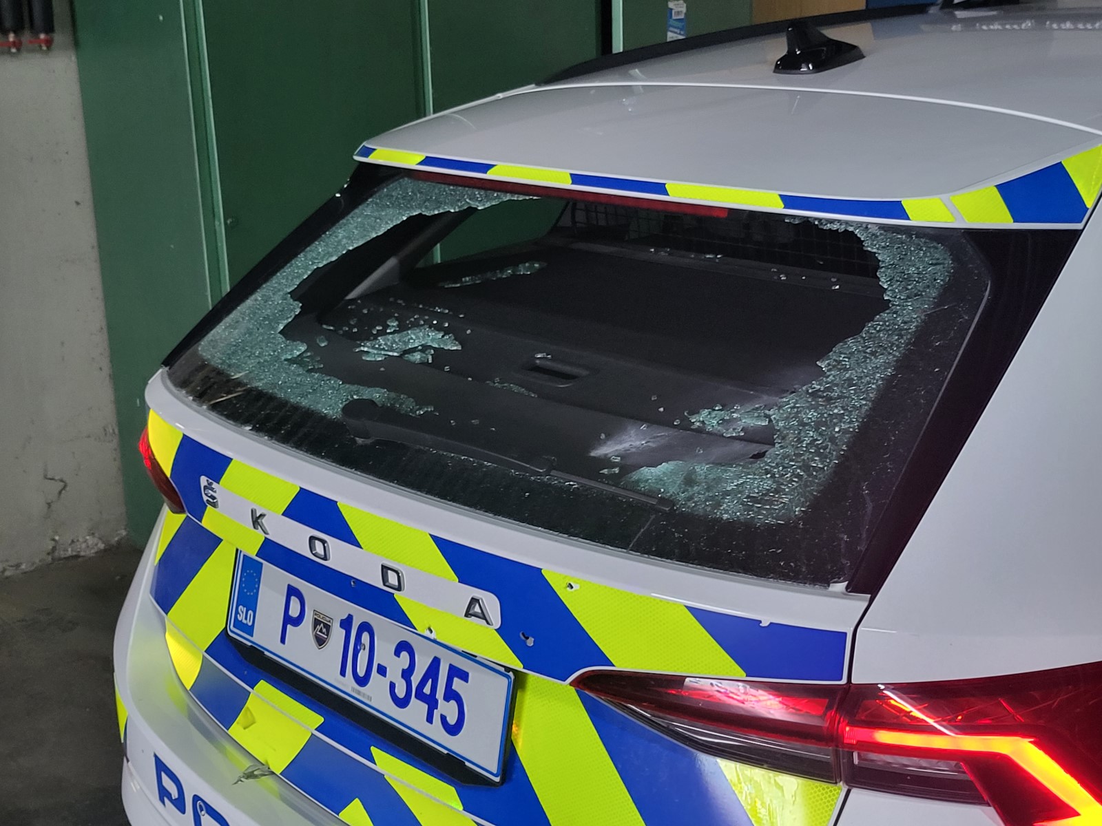 policija, šmarjeta, streljanje,