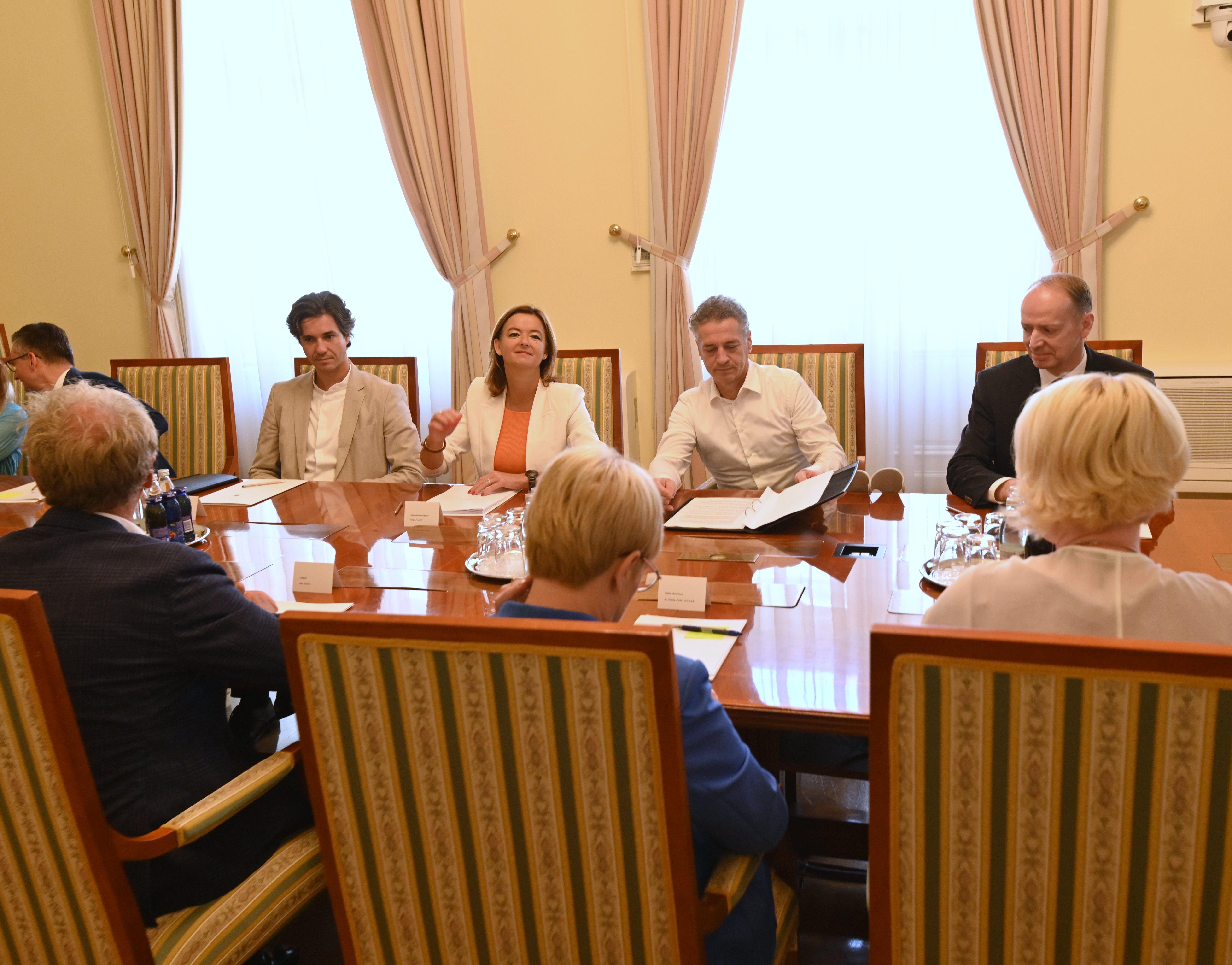 luka mesec, tanja fajon, robert golbo