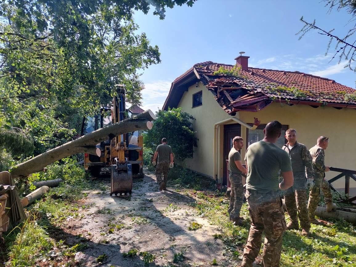 Slovenska vojska, Koroška, neurje
