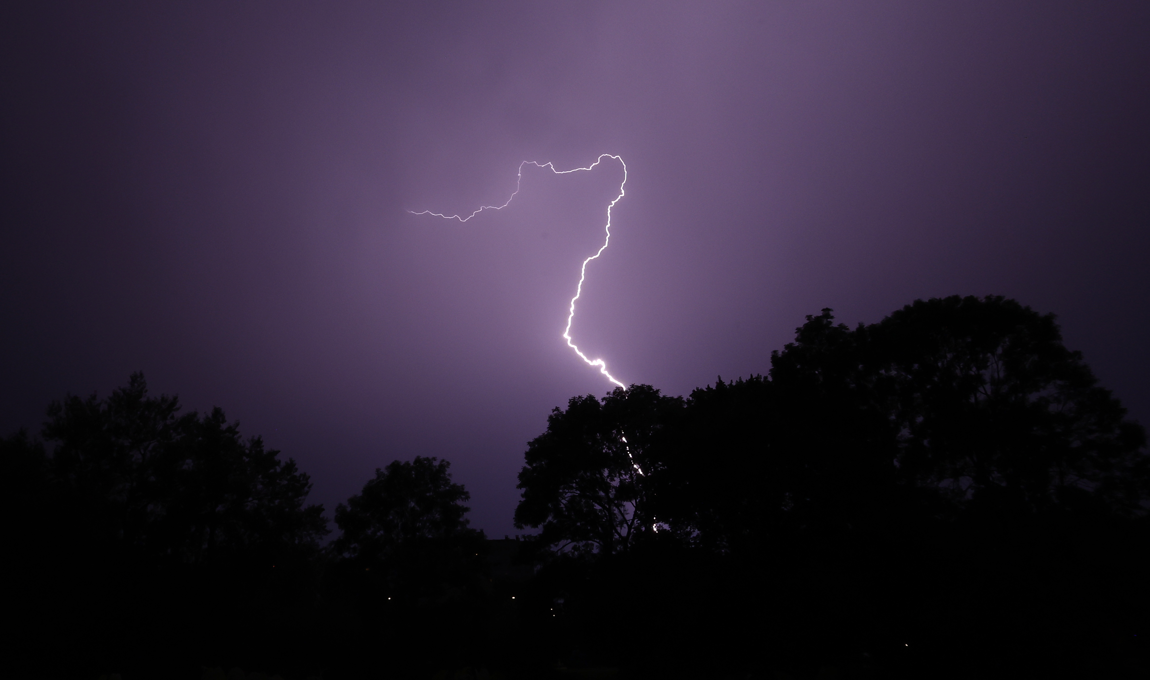 nevihta, ljubljana, strela