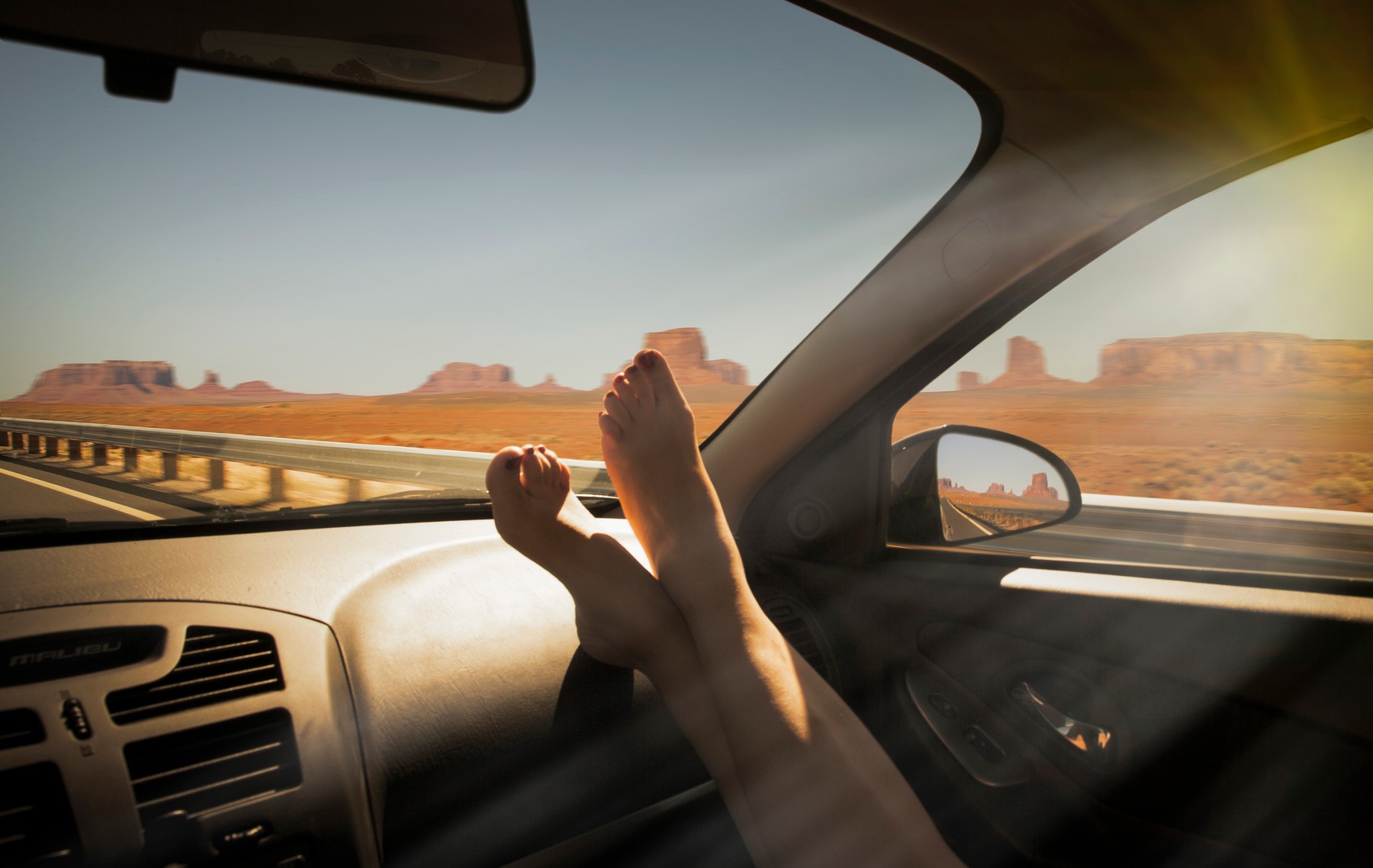 vožnja z nogami na armaturki