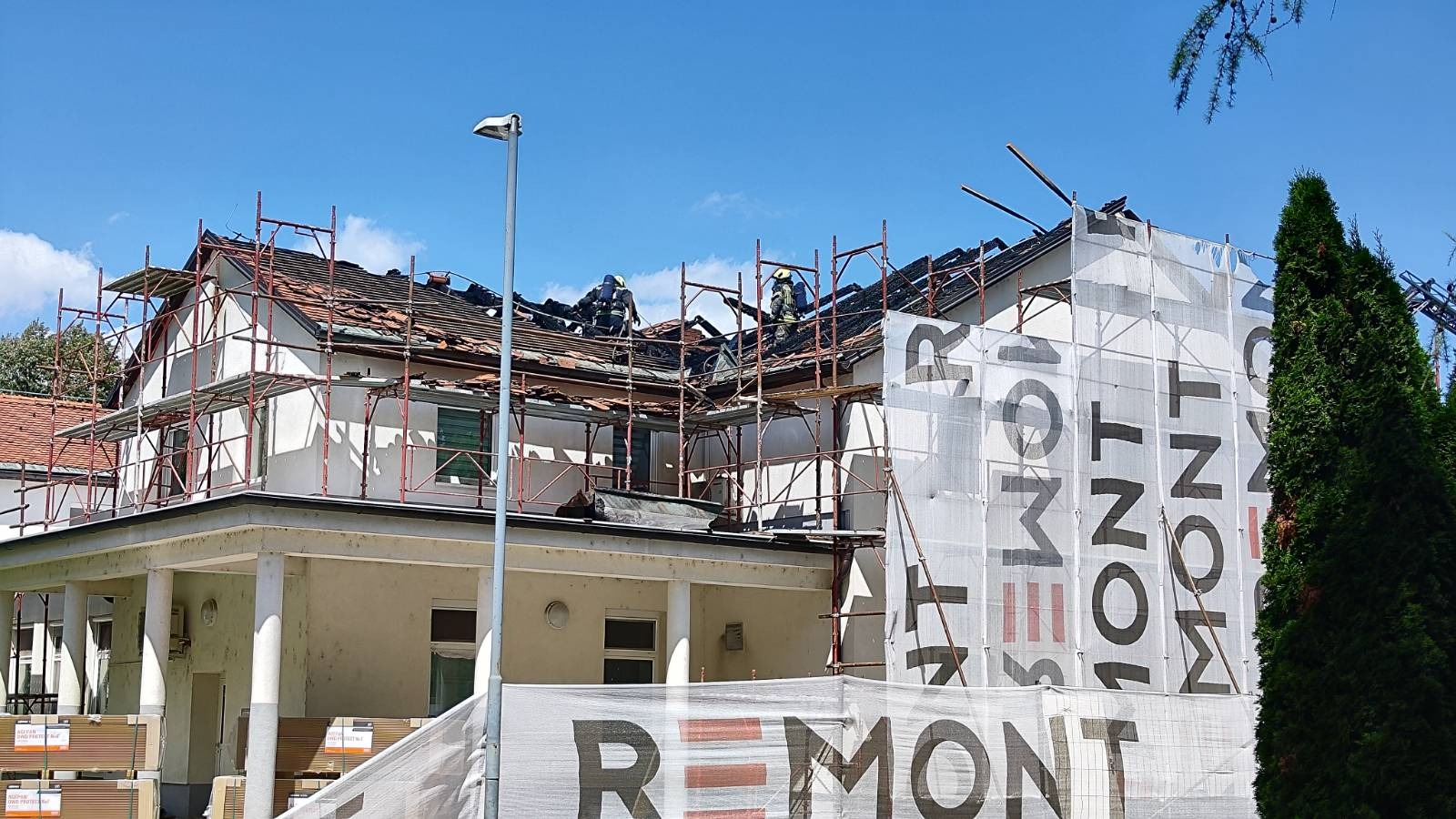 Požar na stavbi Psihiatrične klinike Ljubljana