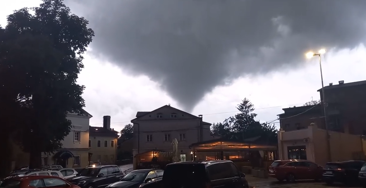Tornado nad Ilirsko Bistrico