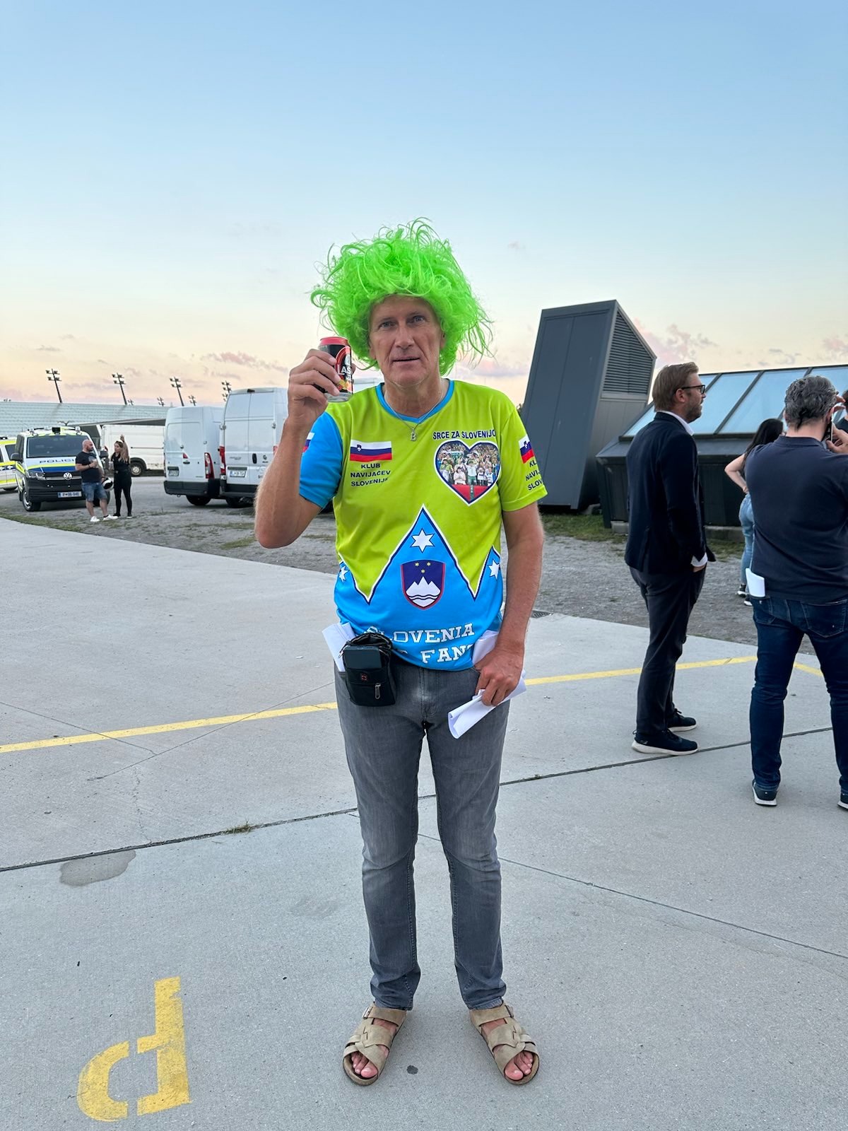 Vzdušje pred tekmo v Stožicah. (Foto: N1)