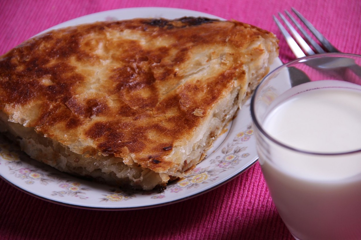 burek, hrana, jogurt