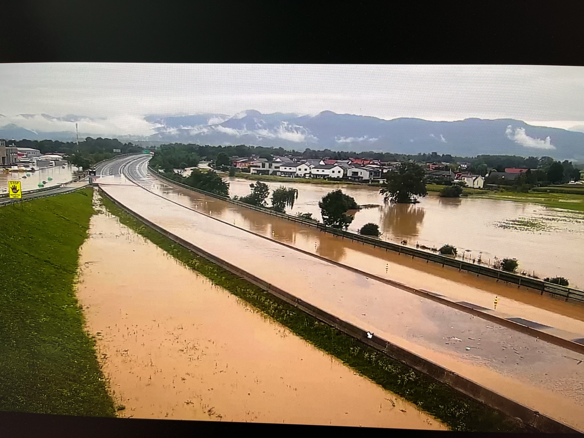 Poplavljena štajerska avtocesta