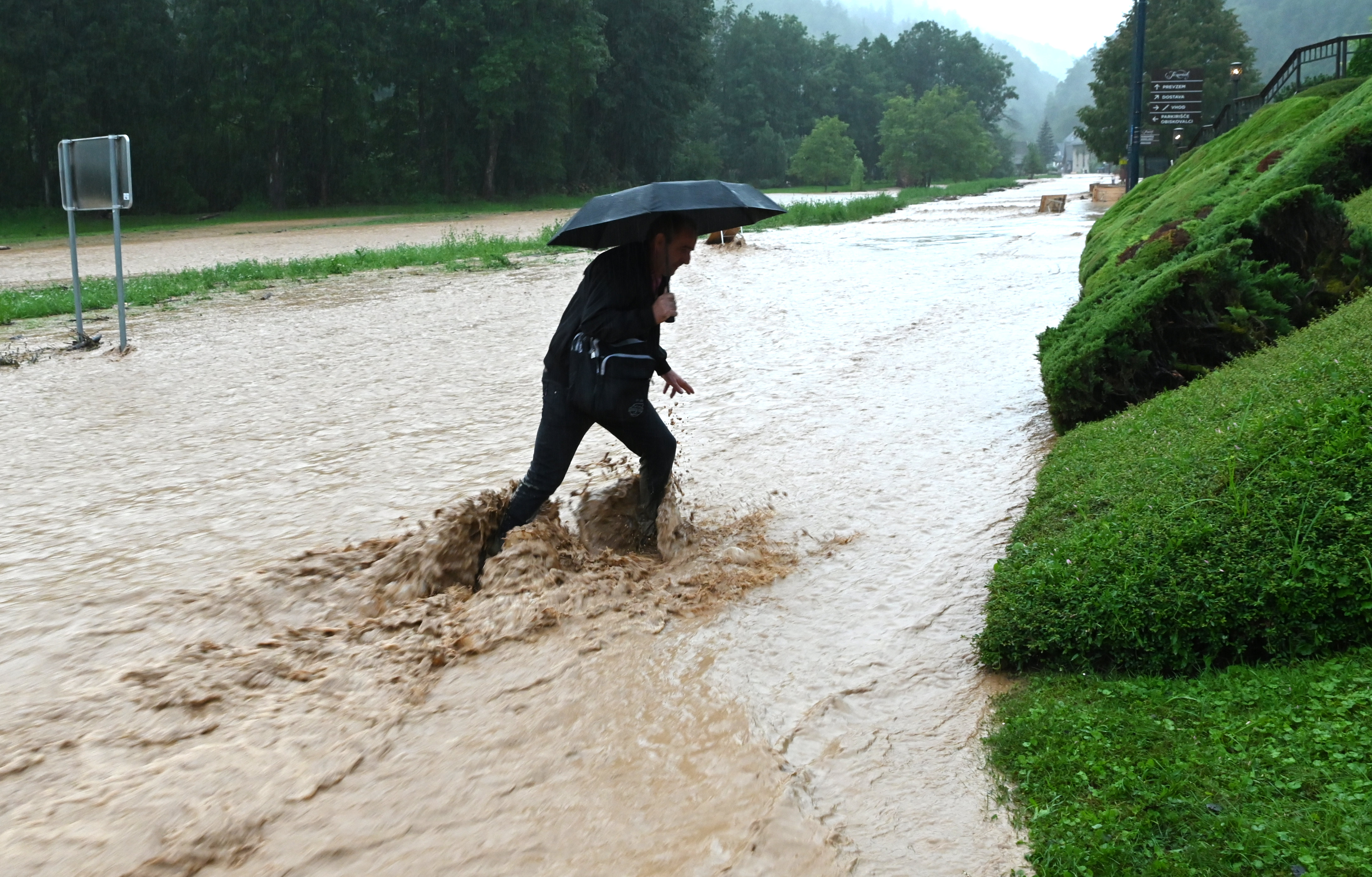 Poplavni val, reka Sora
