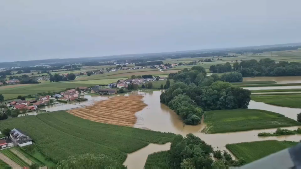 Poplave ob Muri (Foto: Slovenska vojska/zajem zaslona