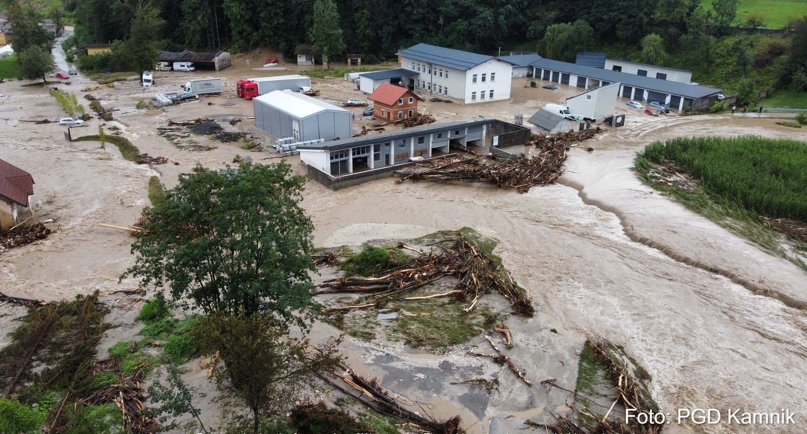 Kamnik poplave, iz zraka