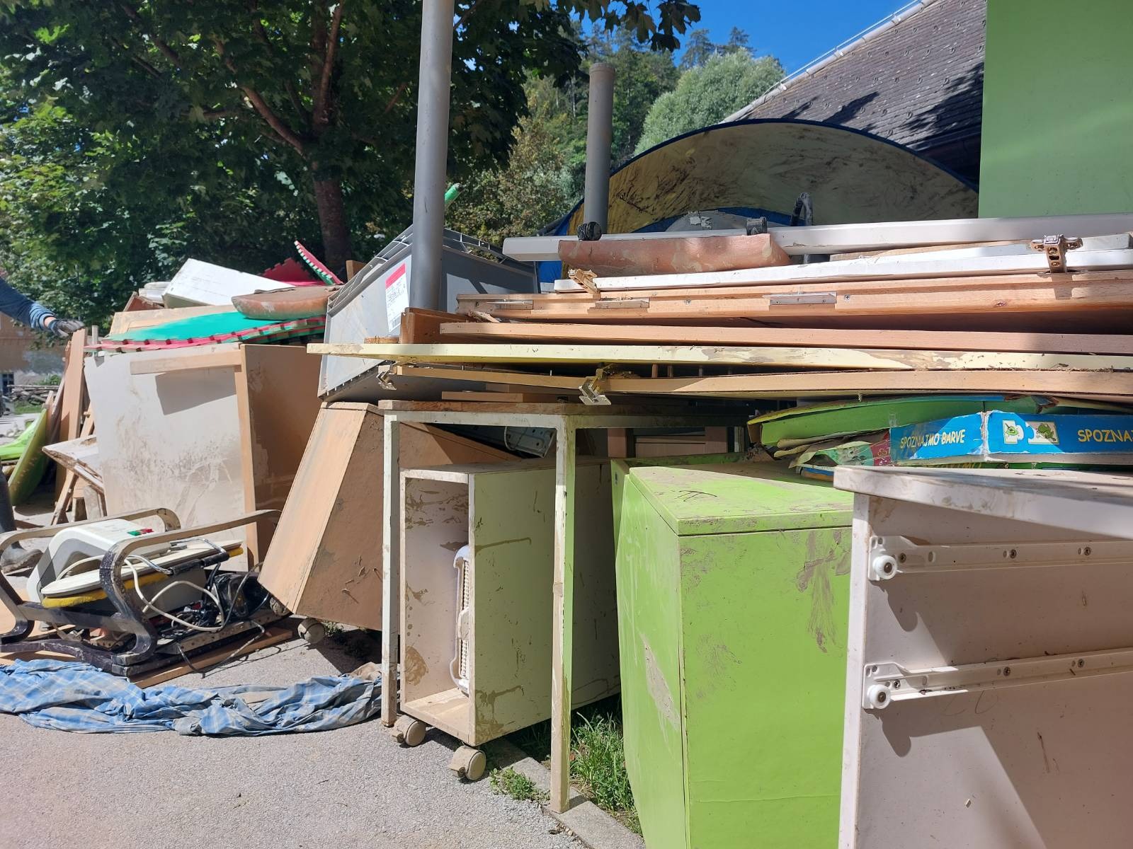 Vrtec v Mengšu nekaj dni po uničujočih poplavah, avgust 2023. Foto: N1