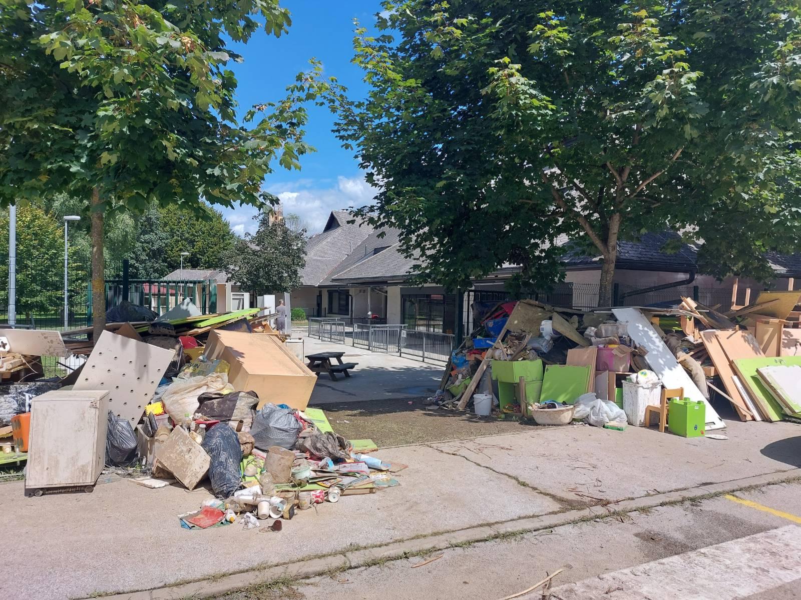 Vrtec v Mengšu nekaj dni po uničujočih poplavah, avgust 2023. Foto: N1