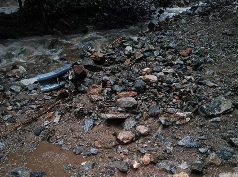 črna na koroškem, cesta