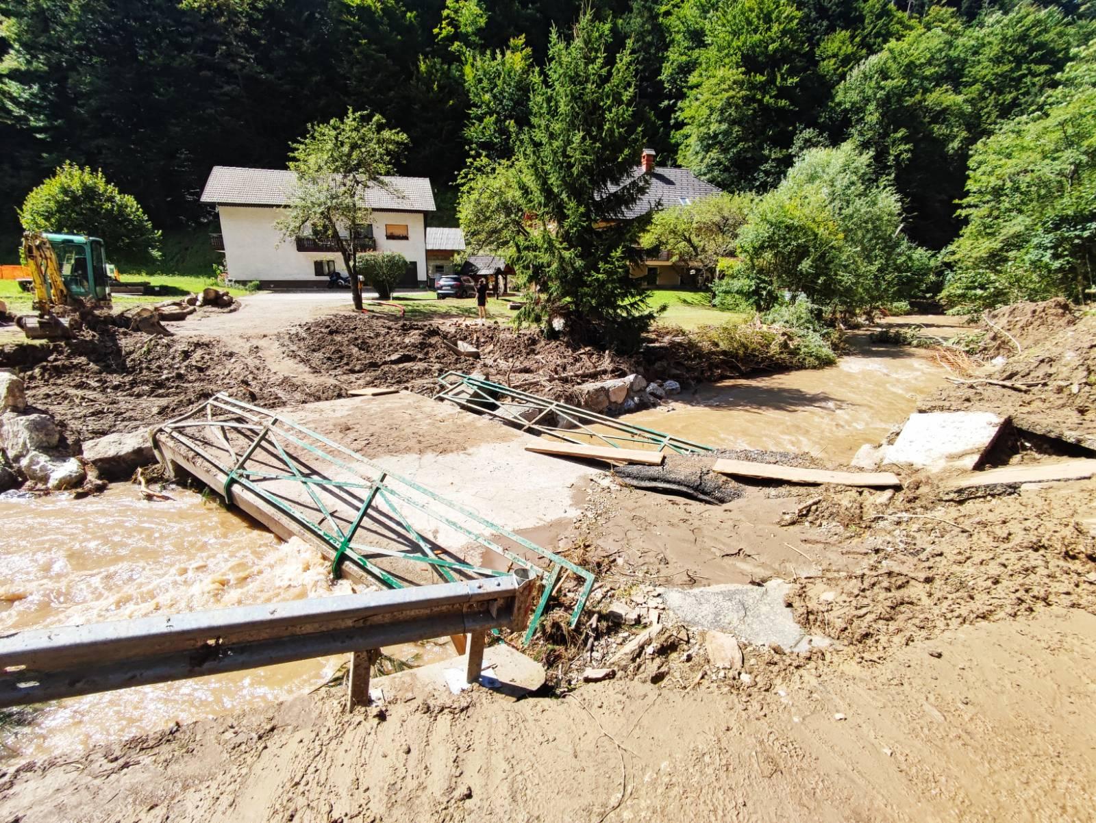 Posledice vremenske ujme v Hrastnici, avgust 2023. (Foto: N1)