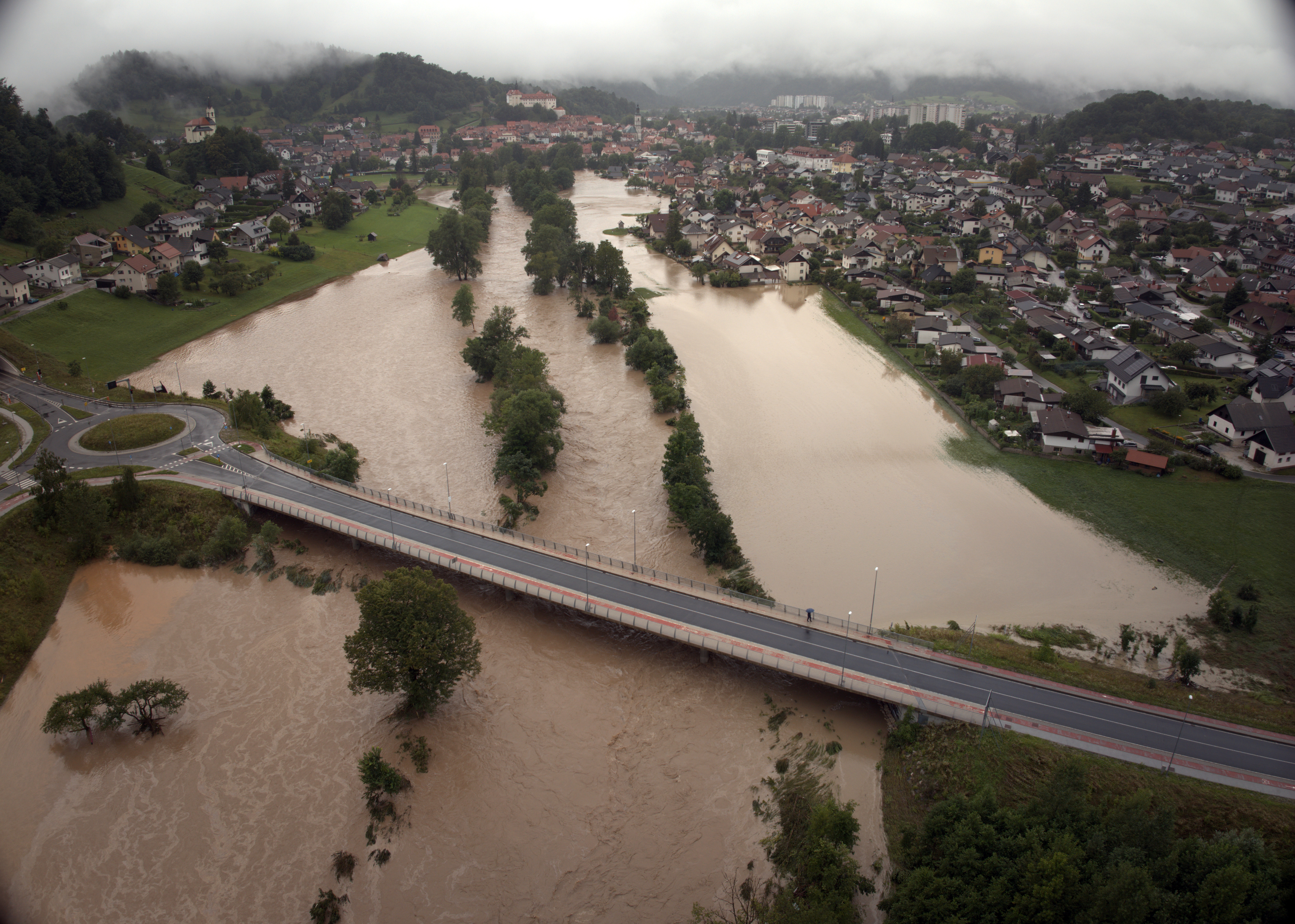 Škofja Loka, poplave, neurja, helikopter
