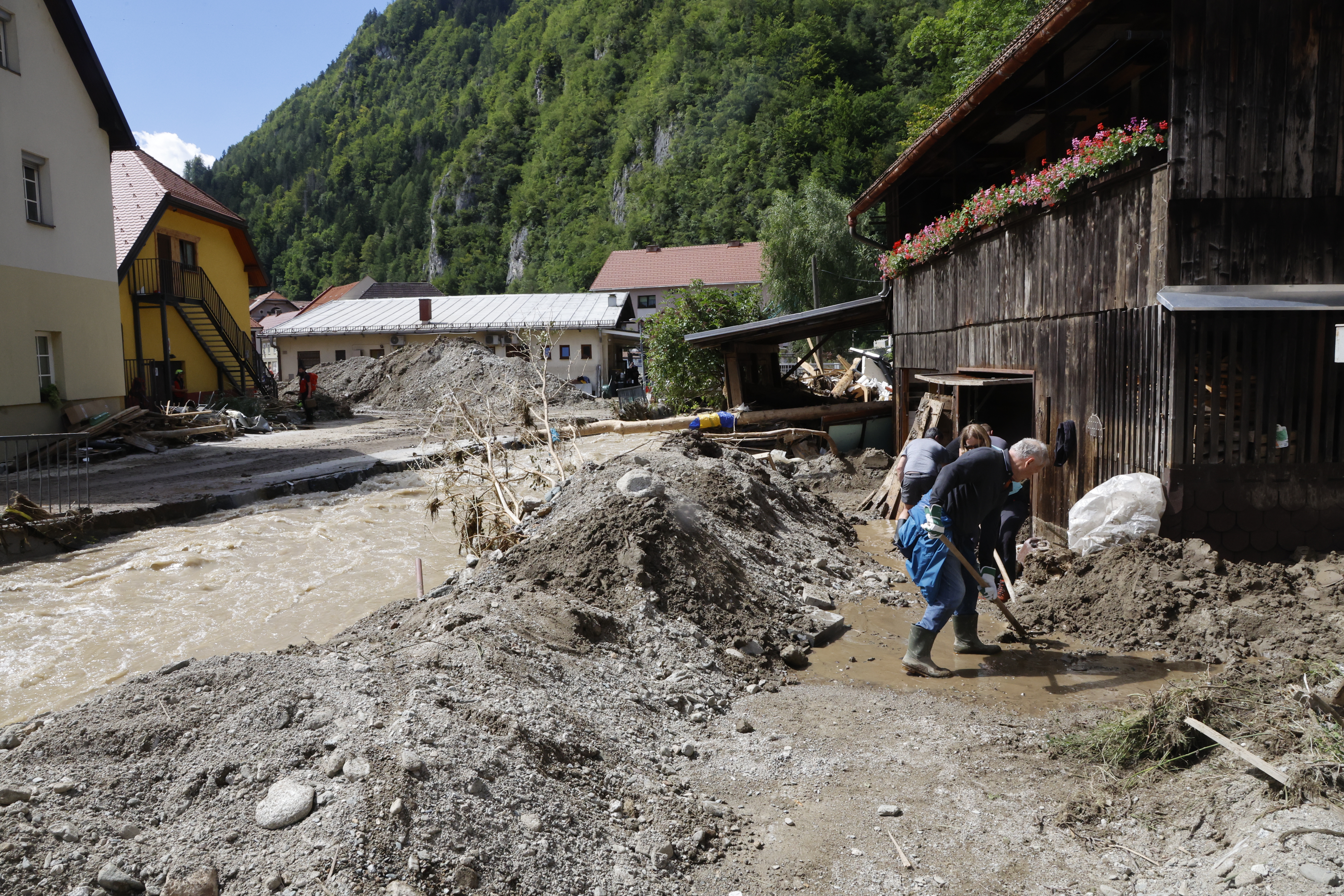 sanacija, poplave, ujma, črna na koroškem, koroška