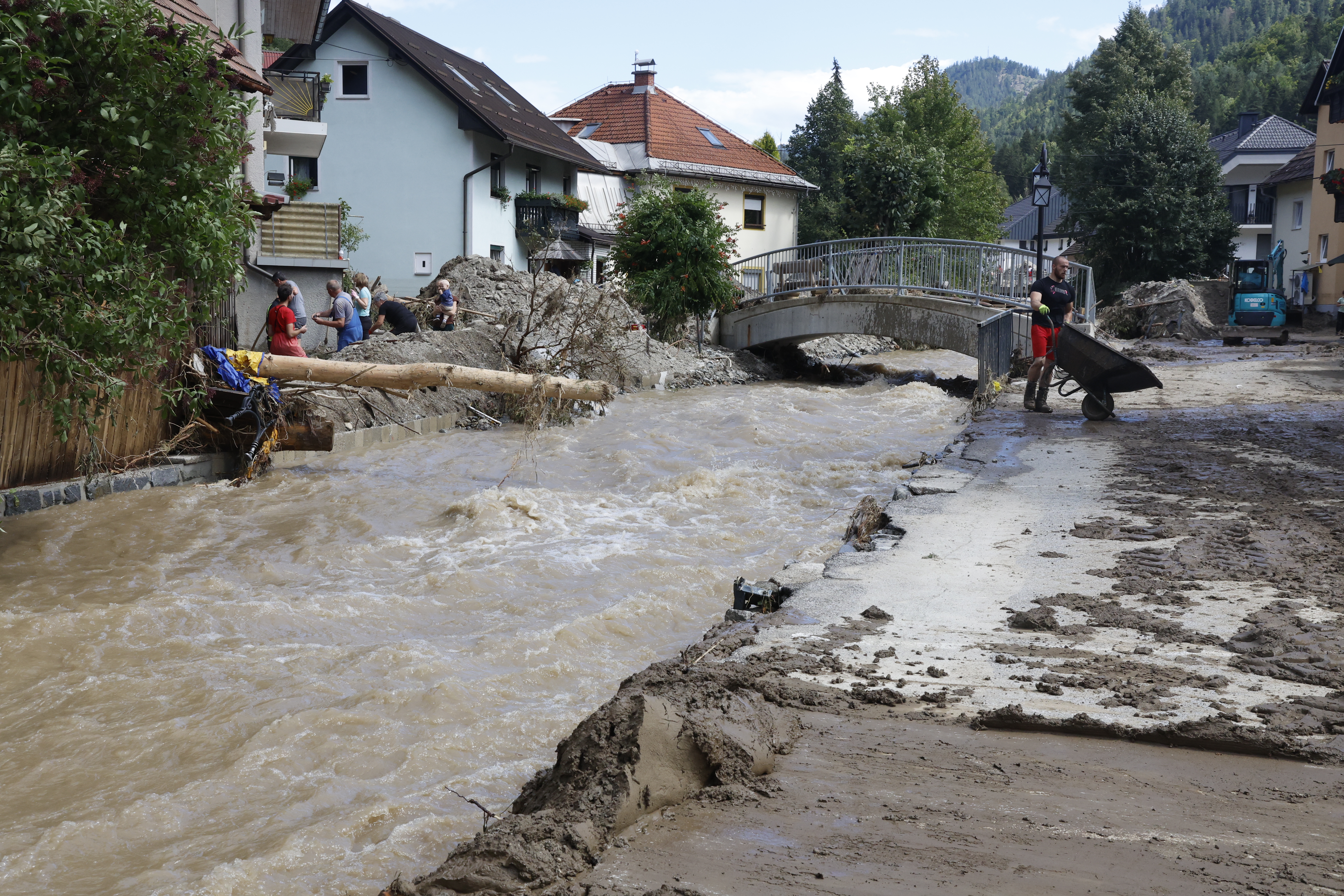 sanacija, poplave, ujma, črna na koroškem, koroška