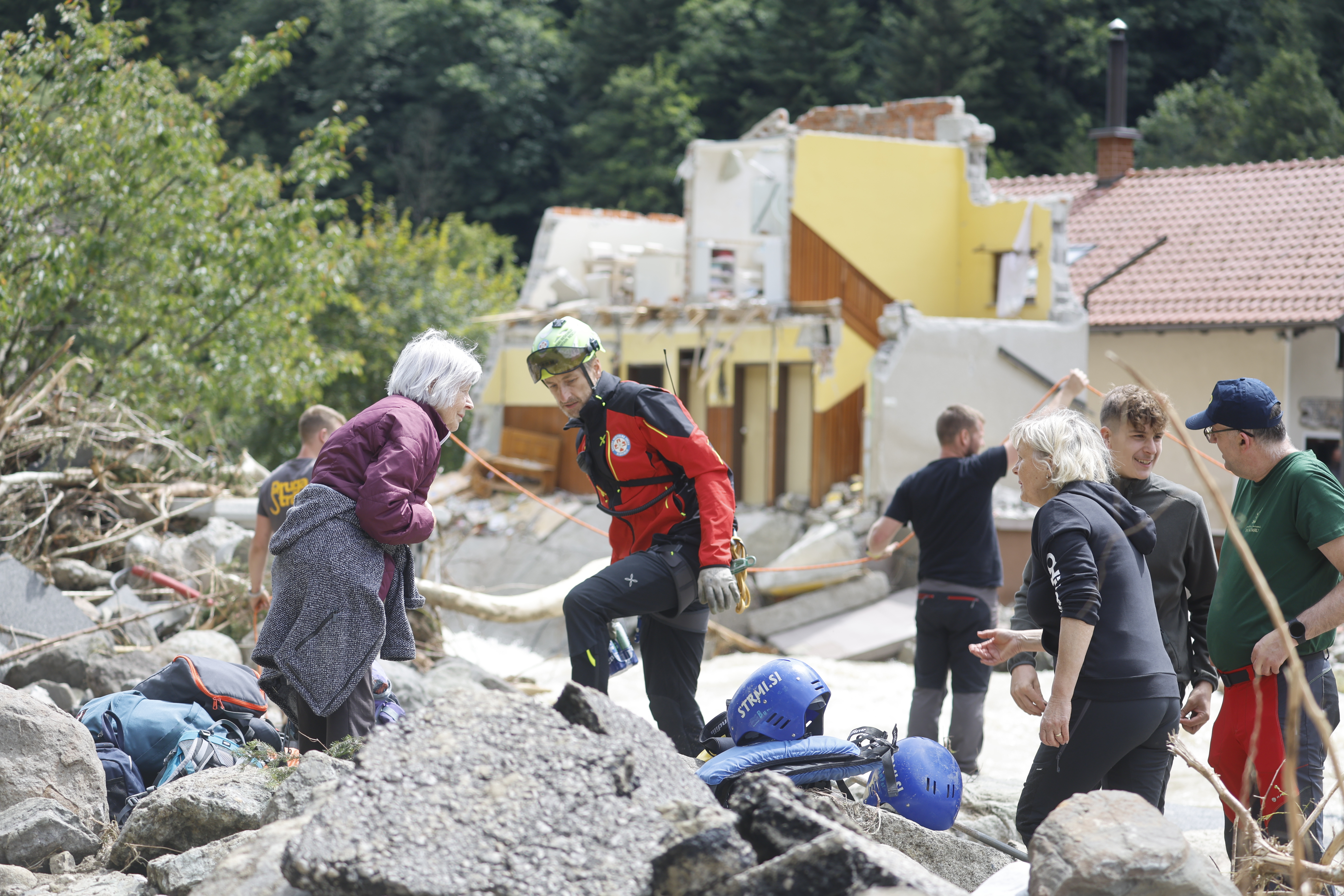 poplave, občina Luče, naselje Raduha, sanacija, Zgornja Savinjska dolina, neurje, reka, plaz