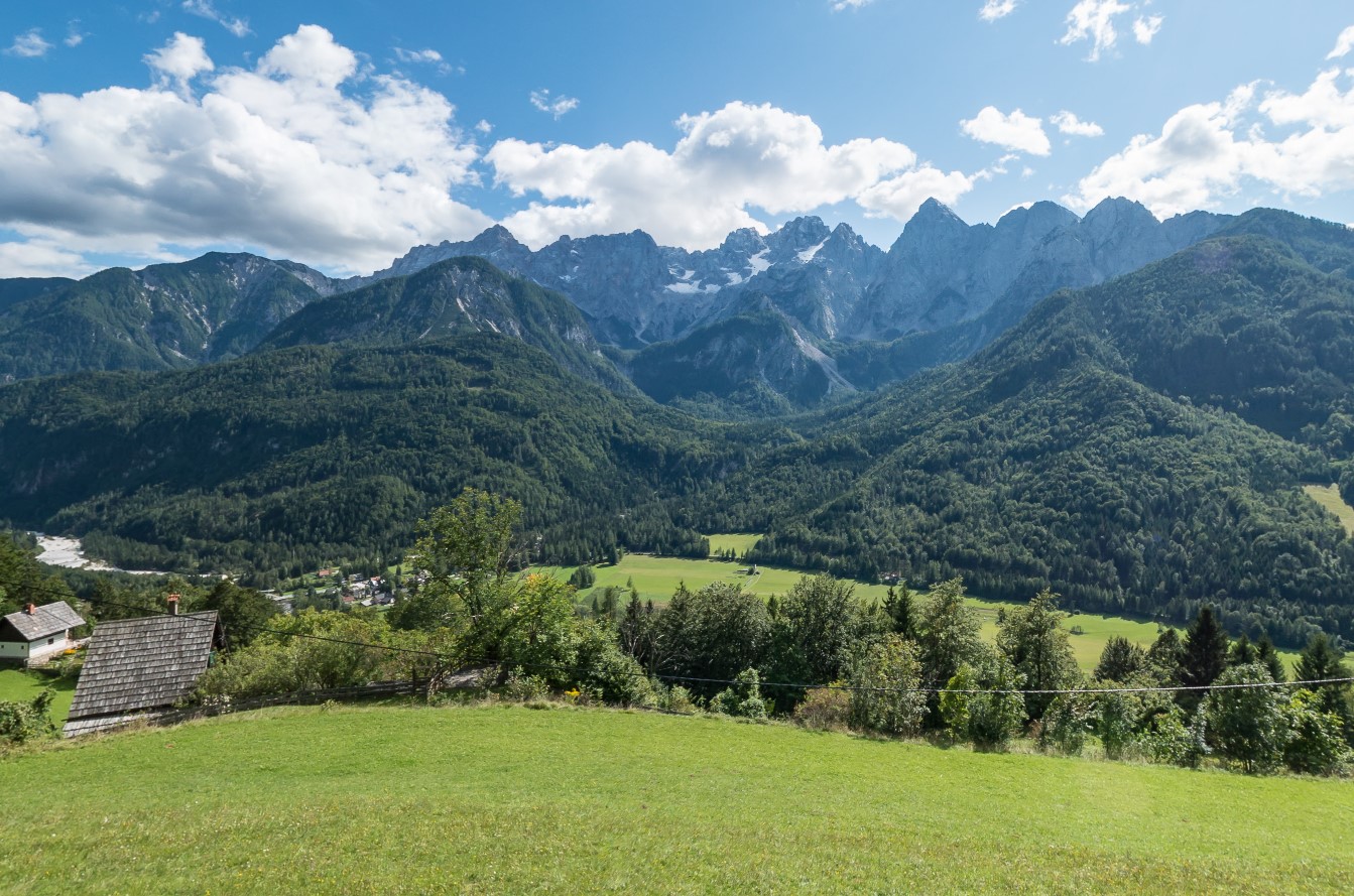 Srednji vrh/GOOGLE ZEMLJEVIDI (zajem zaslona)