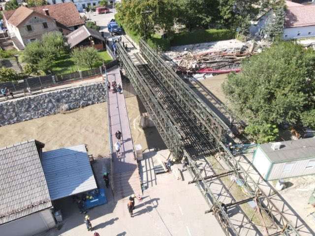 montažni most, prevalje, poplave 2023
