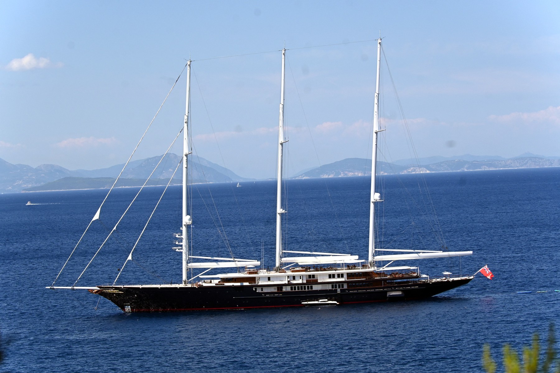 Bezosova jahta v Grčiji (PROFIMEDIA)