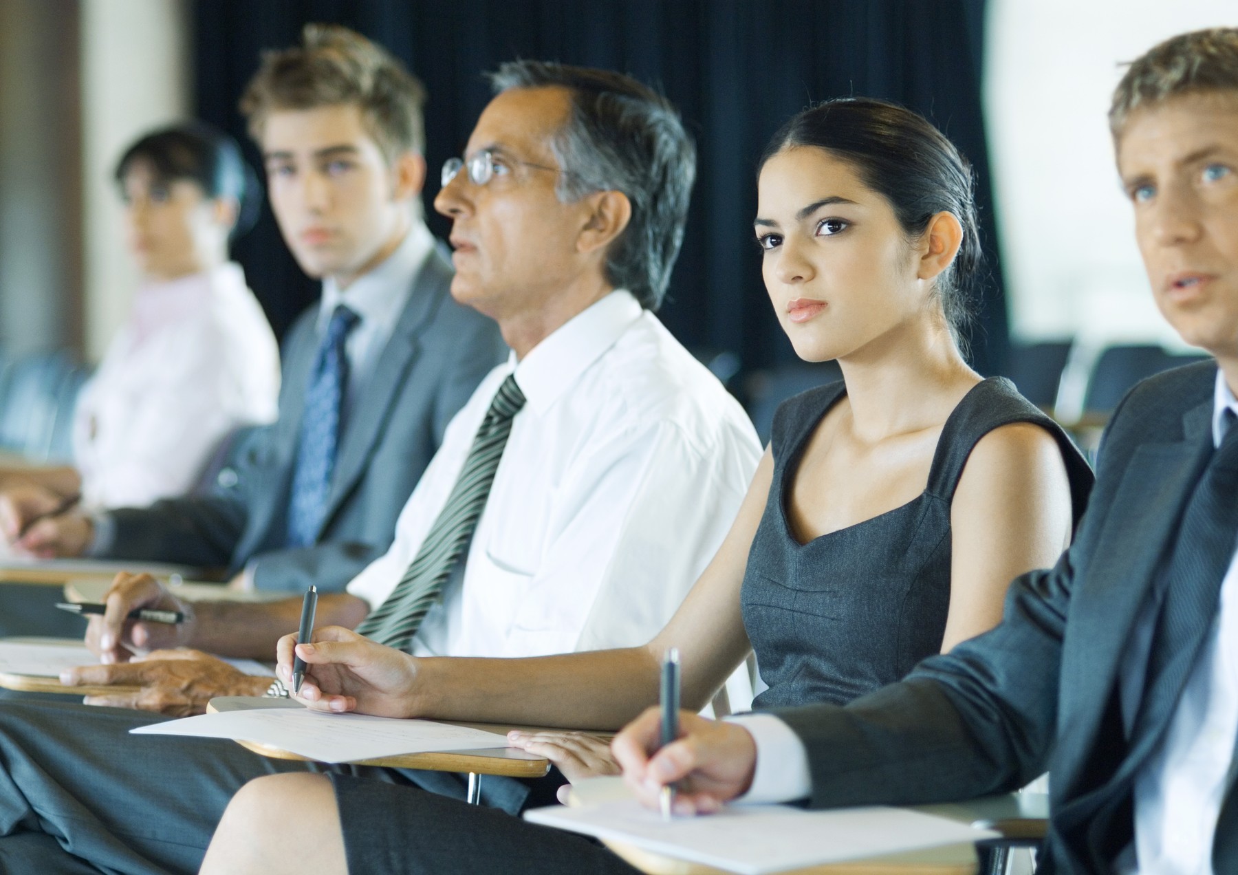 poslovneži, ljudje, inteligenca, intelekt